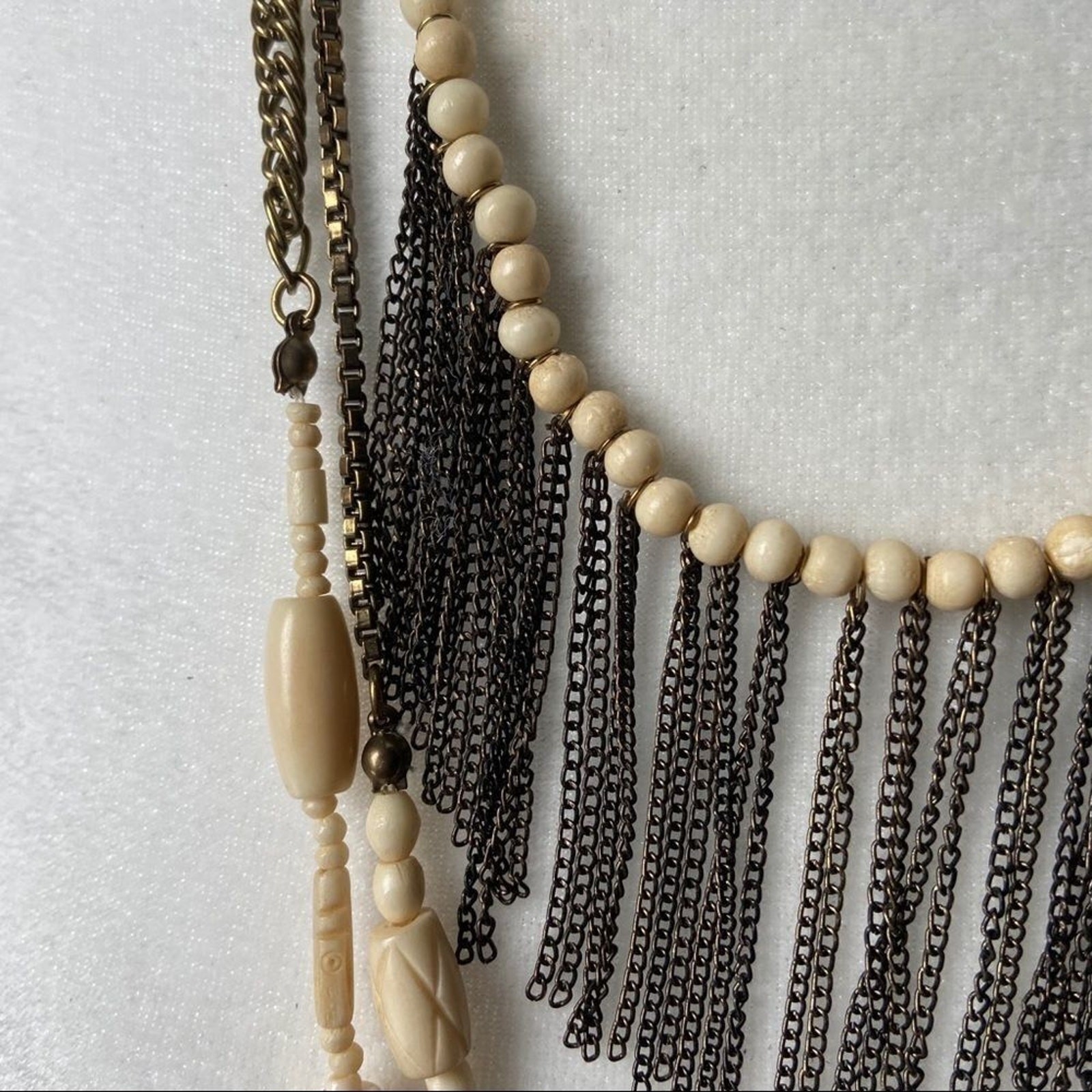 New Berry funky mixed media multi strand ivory tone and gold fringe necklace