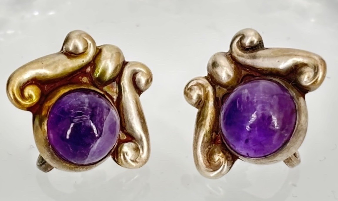 LOS CASTILLO Taxco Sterling Silver Amethyst Floral Scrollwork Screwback Earrings