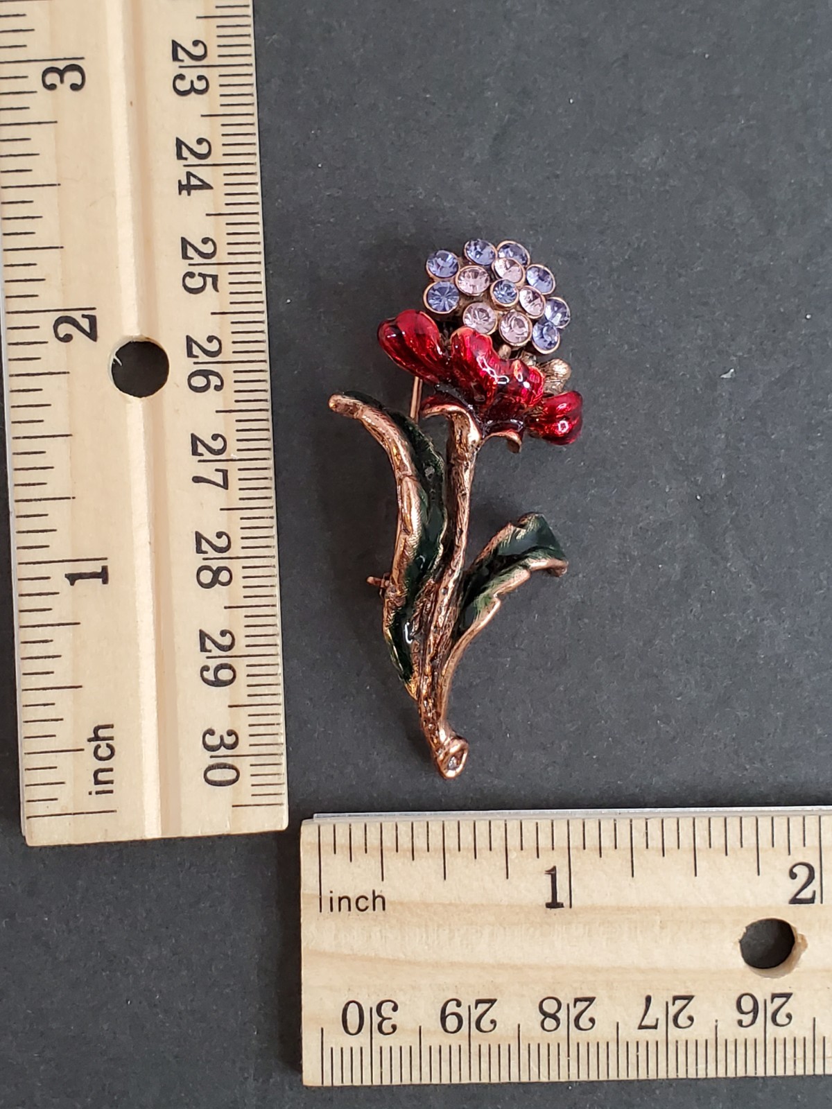 VINTAGE CRYSTAL RHINESTONE FLOWER BROOCH MULTICOLOR PURPLE PINK RED GREEN GOLD