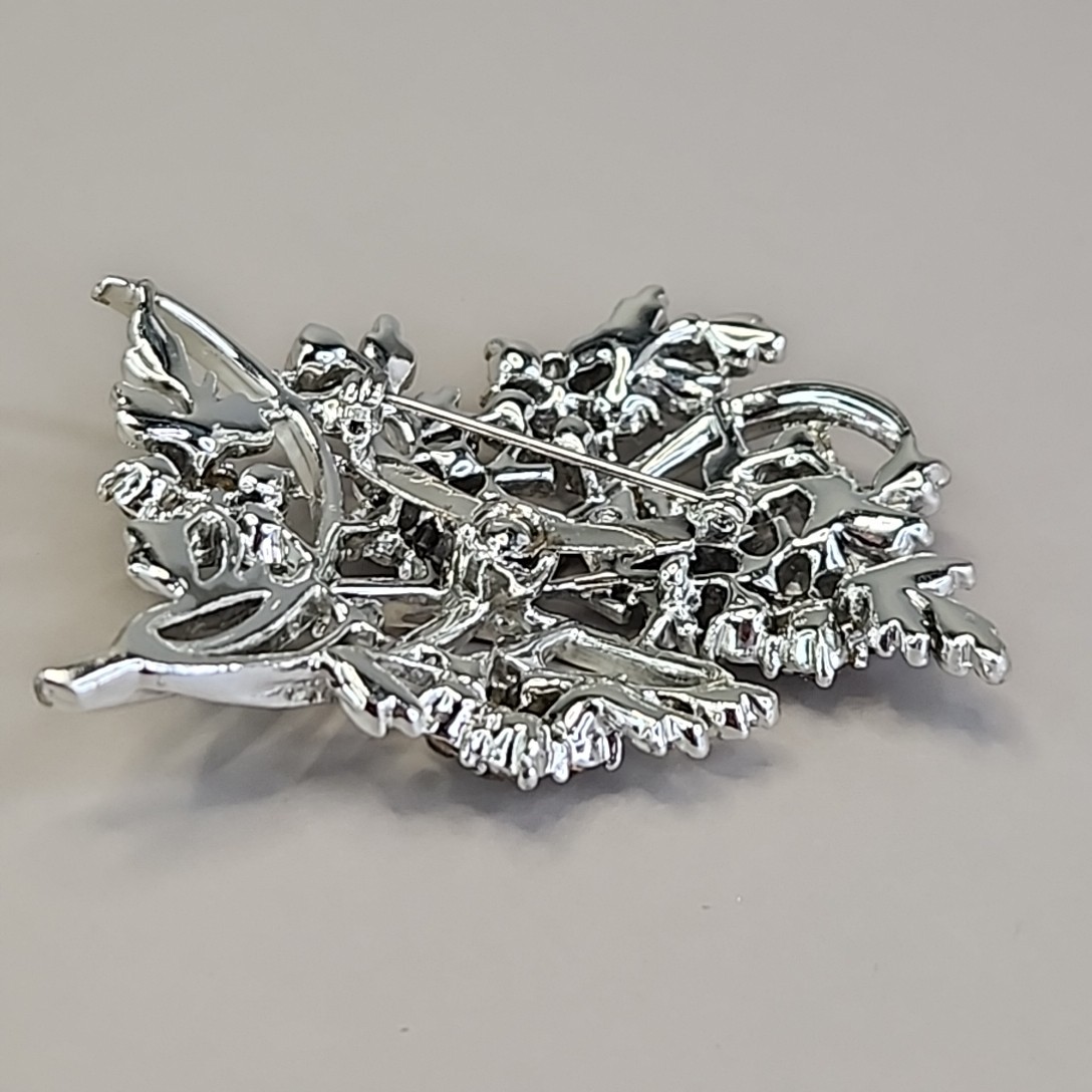 Rhinestone Flower Stem Brooch Clear Glass Silver Tone 2.25″