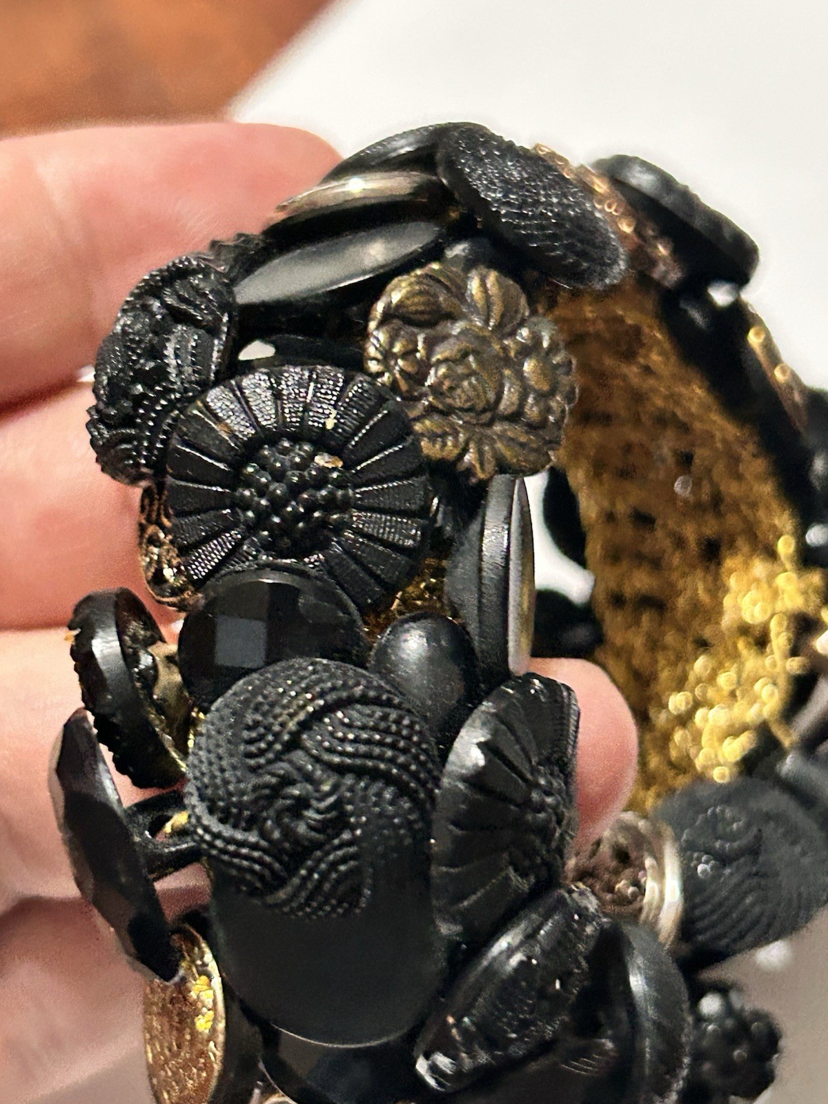 VTG 70s Mid-Century Buttons Treasure Bracelet Crochet Black/Gold Victorian Style