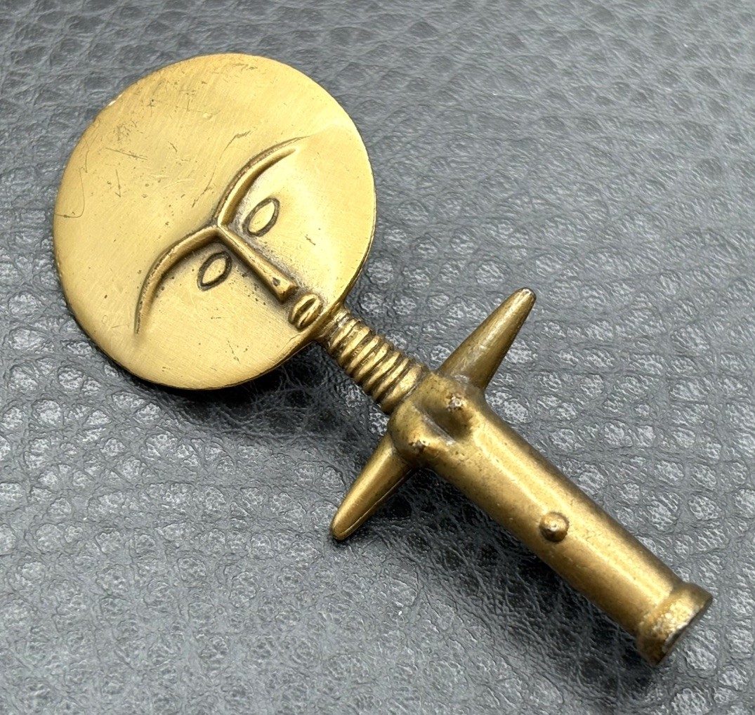 Vtg Signed ALVA Museum Replicas Goldtone Polished FERTILITY GODDESS Pendant