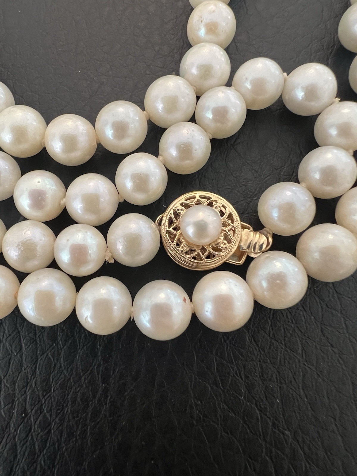 Vintage Estate 6MM Pearl 30″ Long Knotted Necklace 14K Yellow Gold Clasp