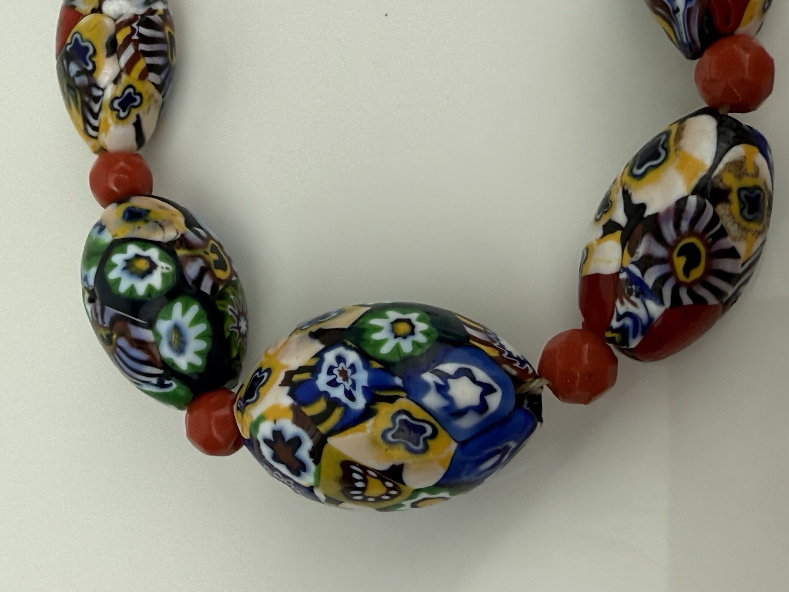Venetian Millefiori Glass Graduated Bead Necklace Multicolor Oval Beaded 19” VTG