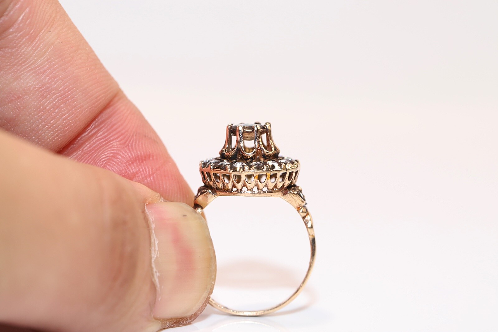 Vintage Circa 1980s 8k Gold Natural Rose Cut Diamond Decorated Ring