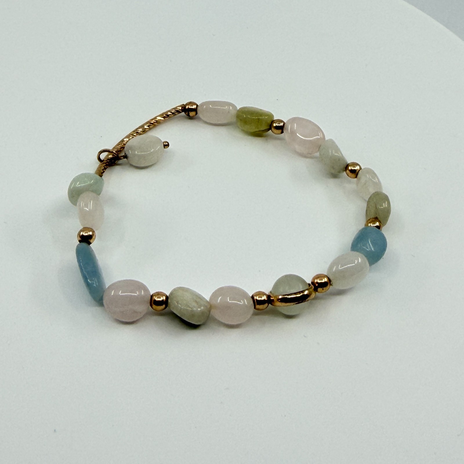 Vintage Pastel Quartz Faux Jade Beaded Bracelet Gold Tone Multi Color Gemstone