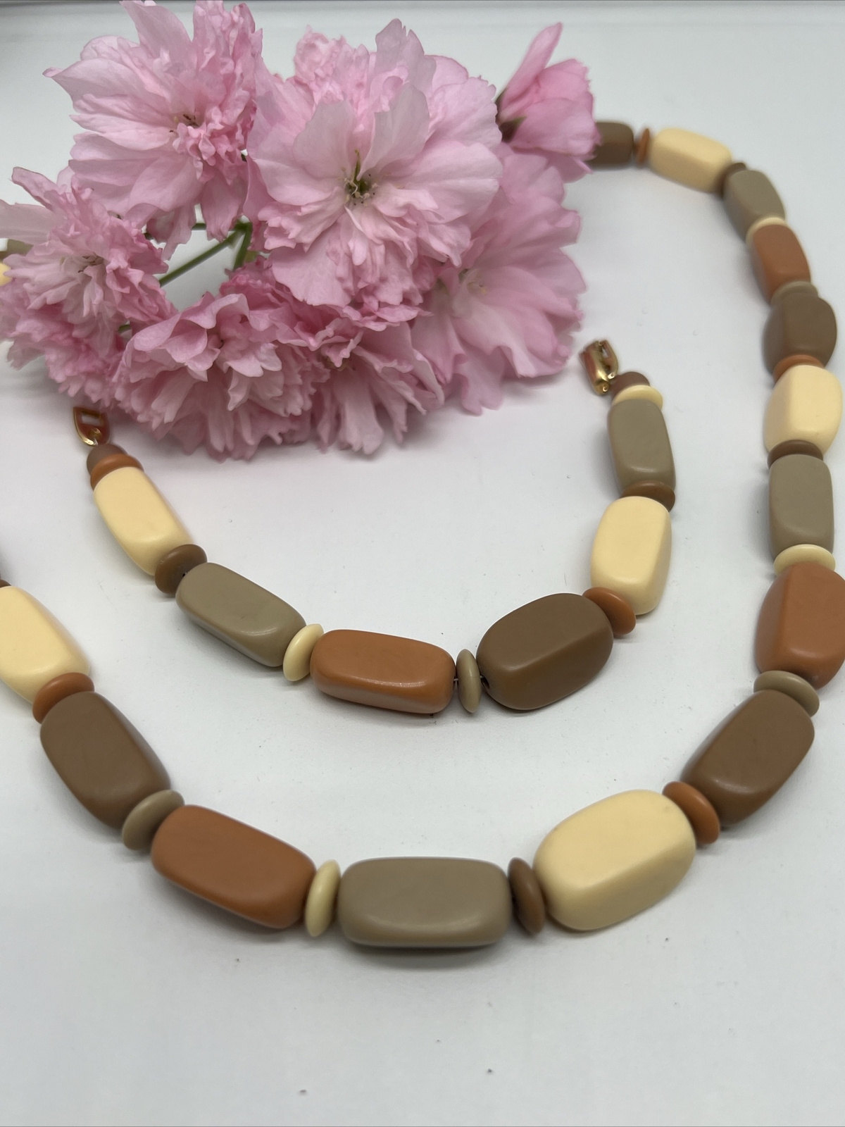 Vintage 1985 Napier Earthtones Necklace Bracelet Set Lisa Bertolli Resin Bead