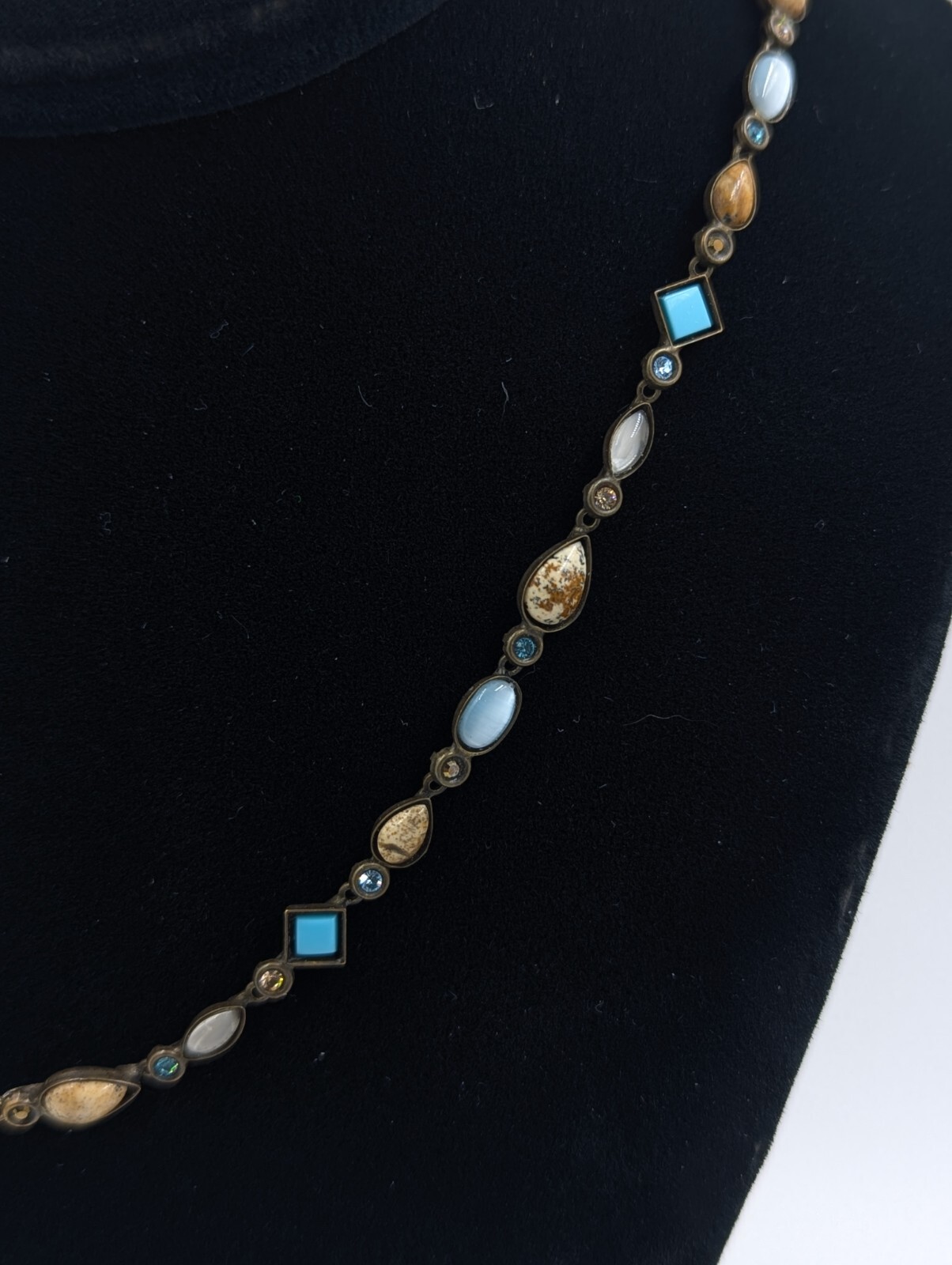 Multi Color Vintage Sorrelli 14-16.5″ Pastel Necklace U244