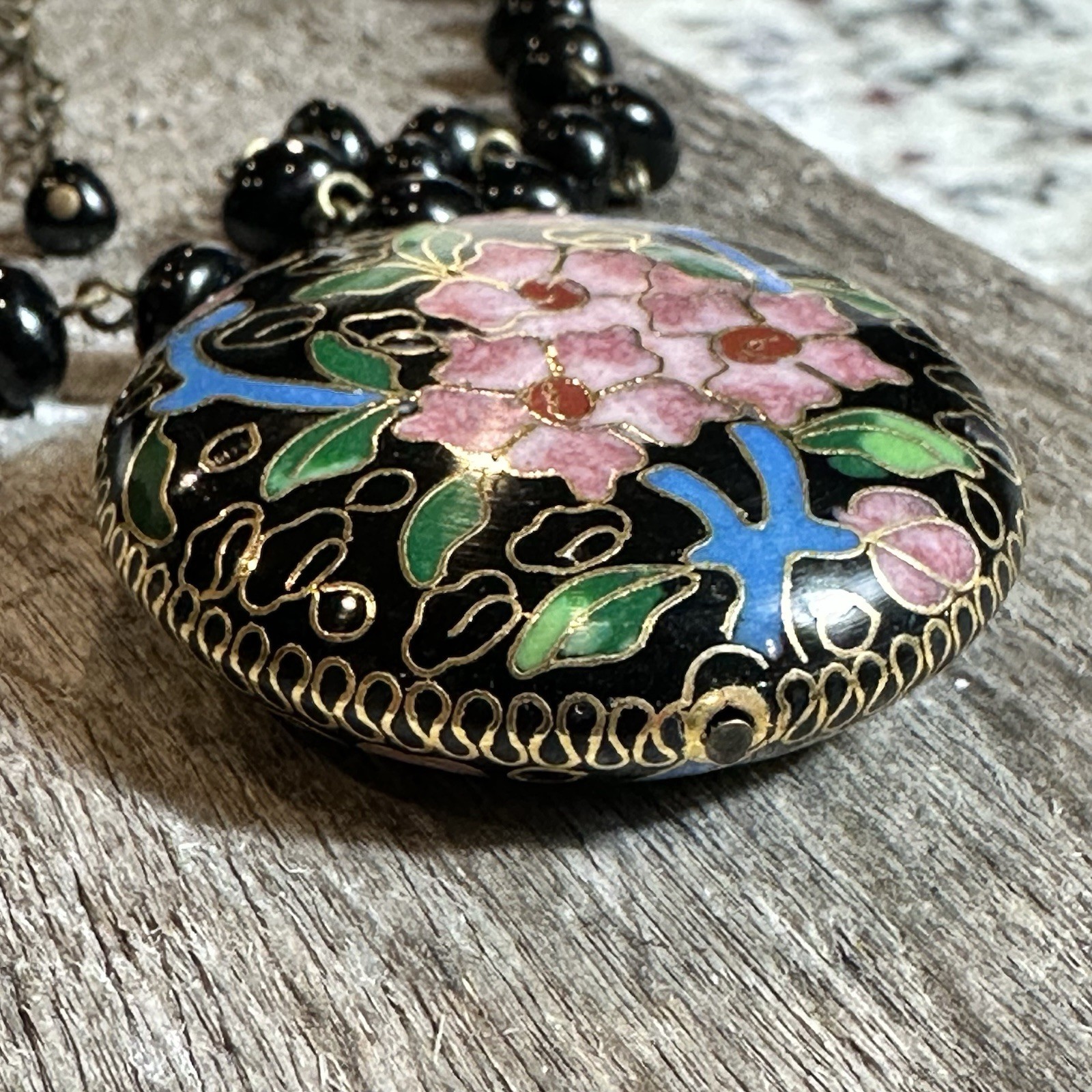 VTG RARE Signed Miriam Haskell Cloisonné Necklace Medallion & Glass Bead 18”