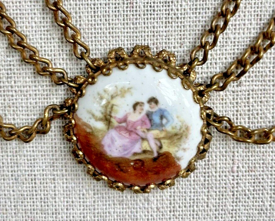 VTG Porcelain Festoon Necklace Transferware Courting Couple Statement Necklace