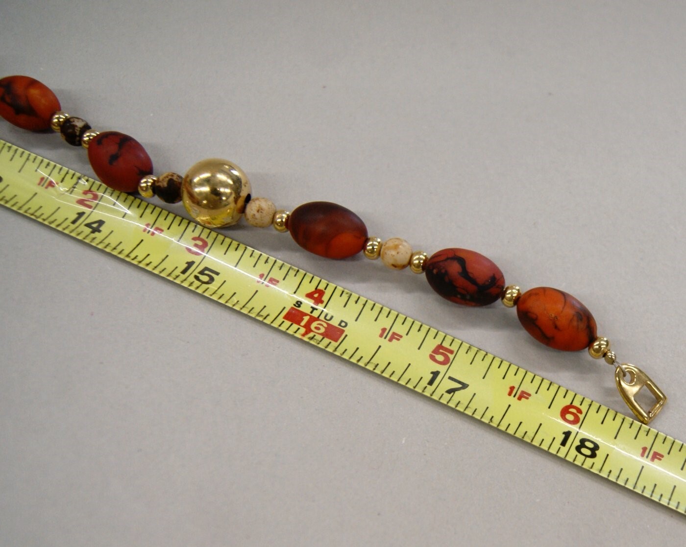 VINTAGE Napier Necklace Redish Brown Marbleized & Gold Tone Beads, SM1703