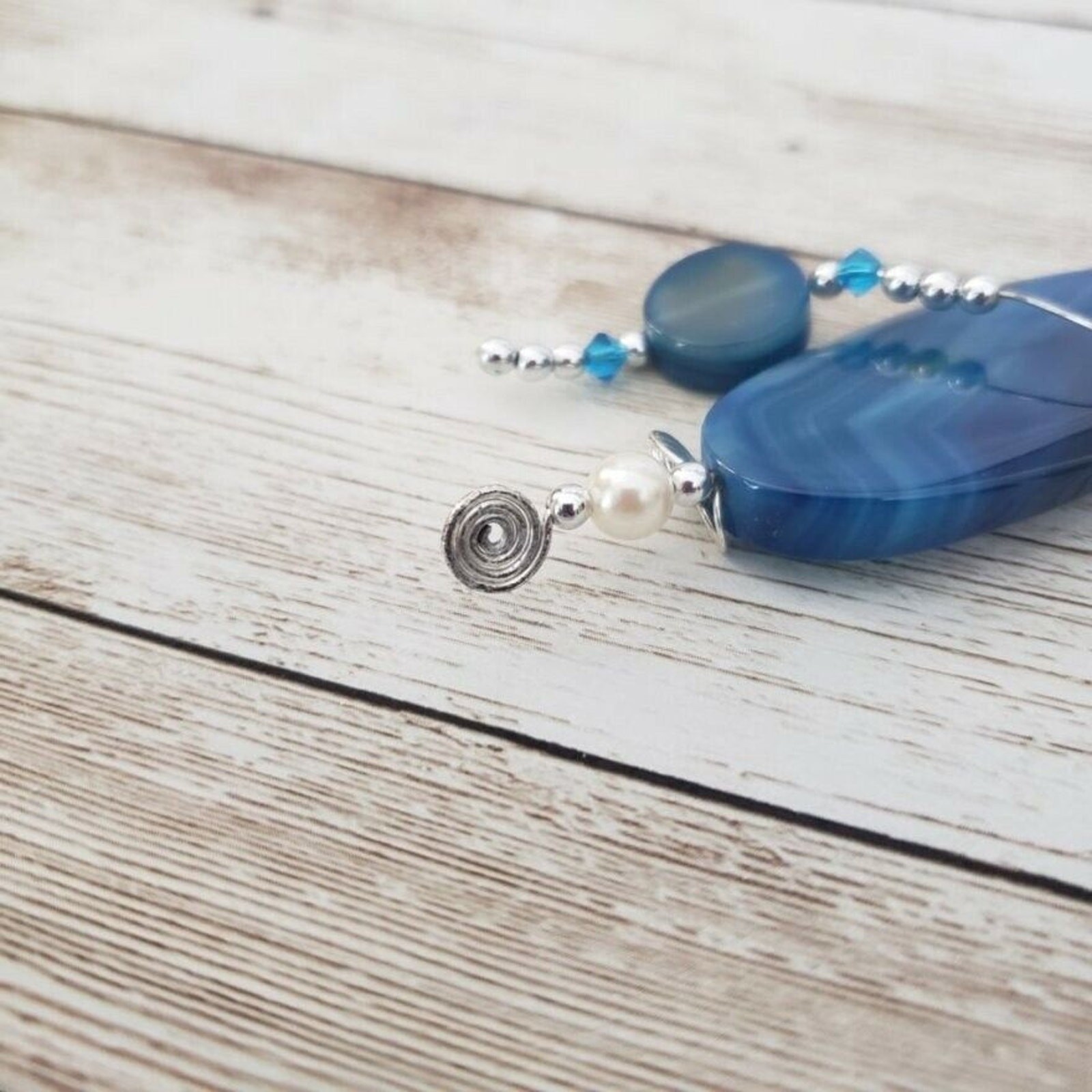 Vintage Pendant – Blue Tones with Silver Tone Detail – No Chain Included