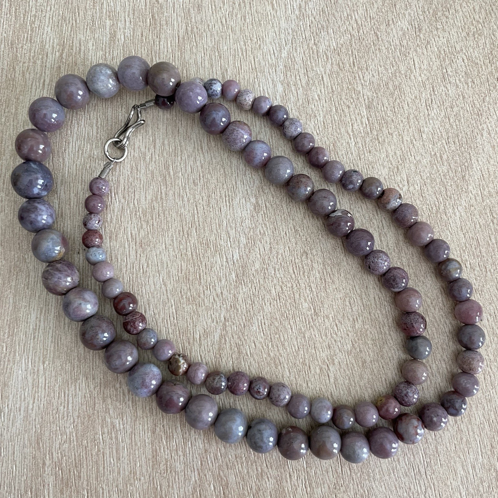 Unicorn Stone Graduated Beaded Necklace 26-27” Purple Pink Lepidolite Madagascar