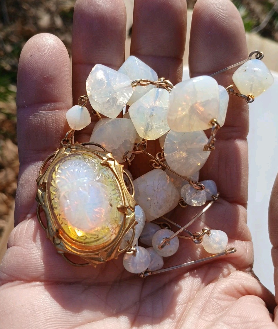 SALE! VINTAGE EGYPTIAN OPAL FOIL SCARAB ANTIQUE FOIL CRACKLE GLASS NECKLACE SET
