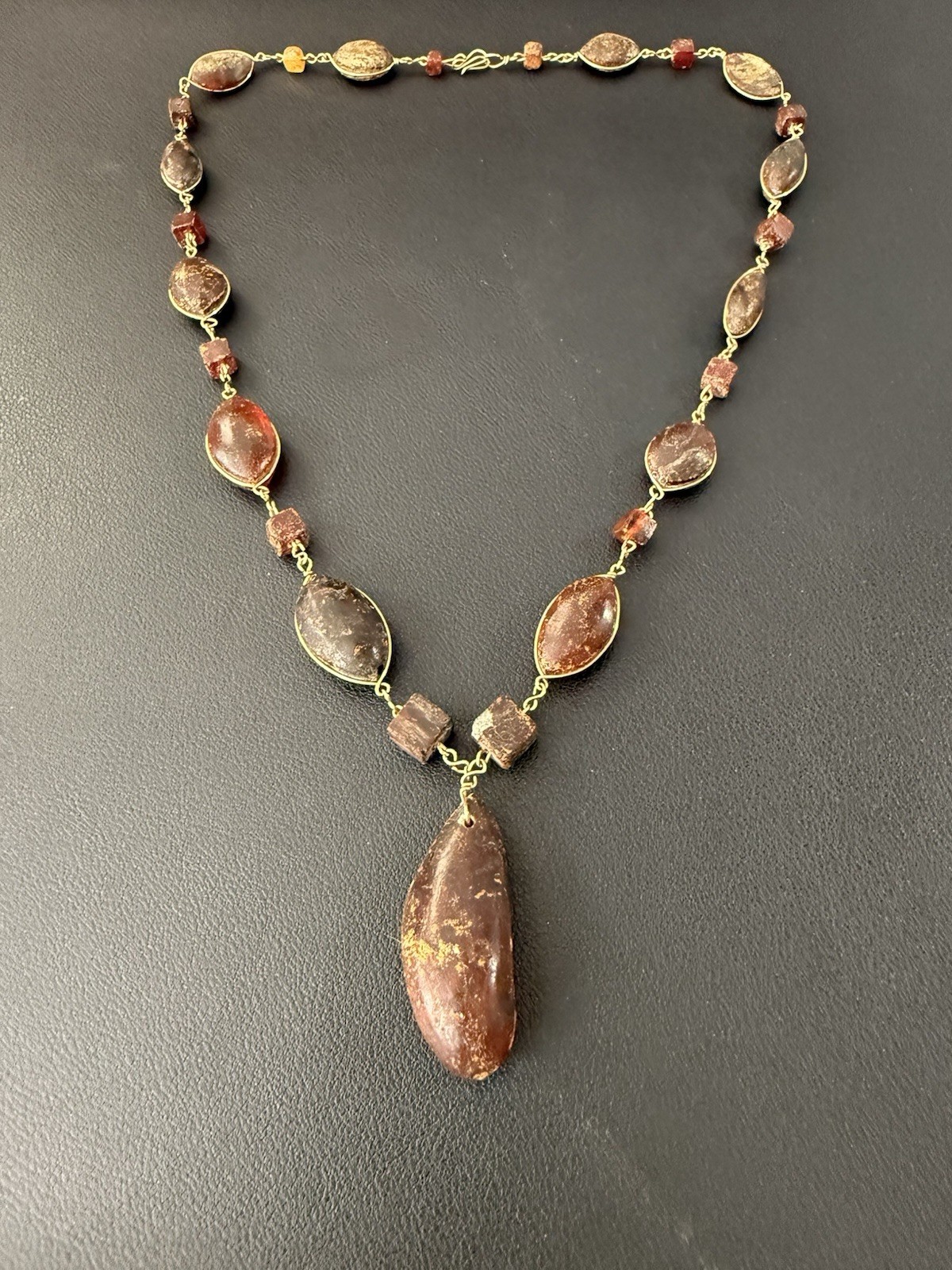 Vintage Baltic Natural Amber Necklace With Gold Hand Wire Wrapped Link Chain H9