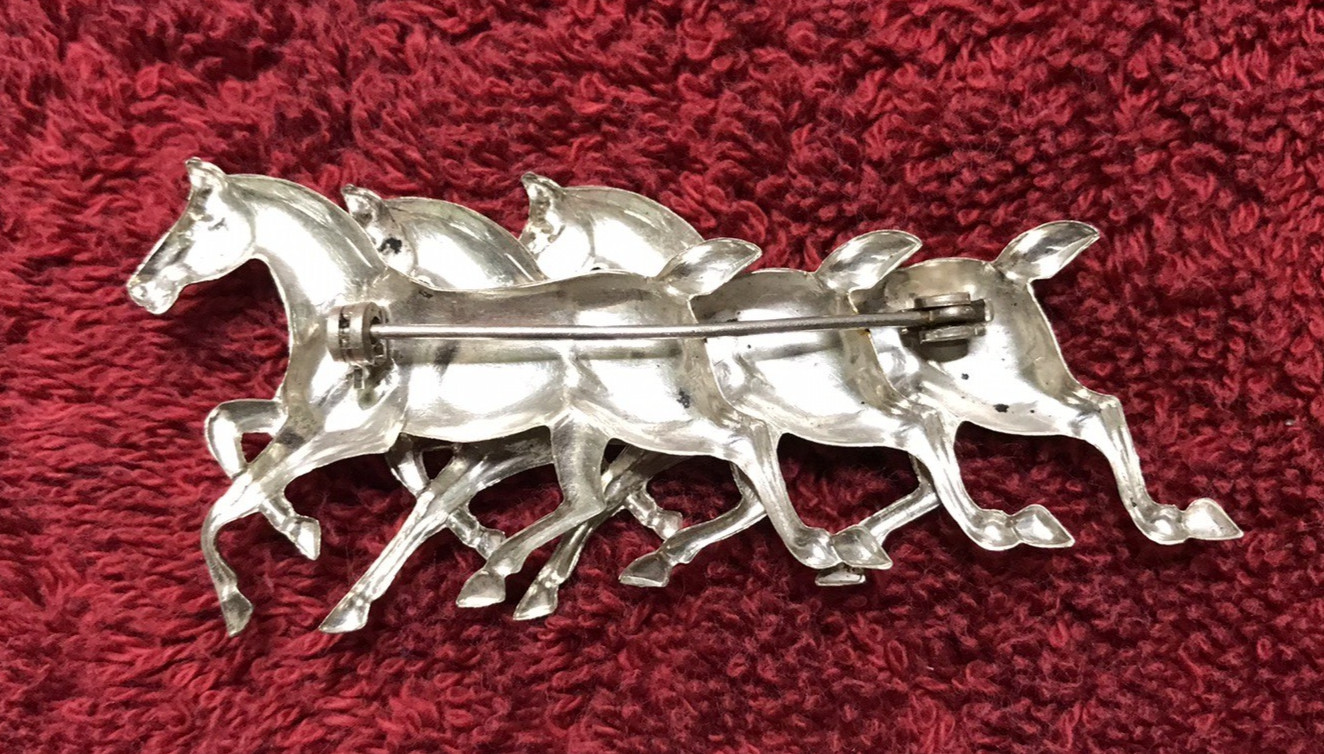 Vintage Sterling Silver 3 Galloping Horses Brooch Pin Running Horses Equestrian