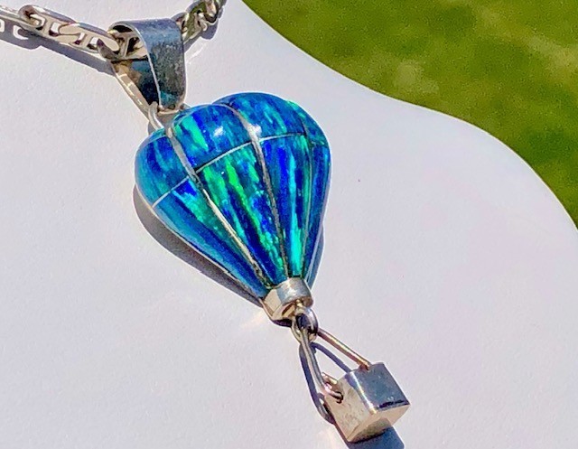 Opal Gemstone Filled Blue HOT AIR Balloon Ride Pendant necklace Vintage VIDEO RL