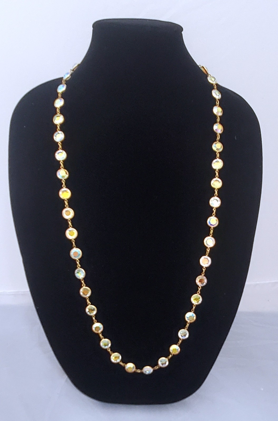 Vintage Aura Borealis Peacock Faceted Round Crystal Necklace Brilliant 35″ Long