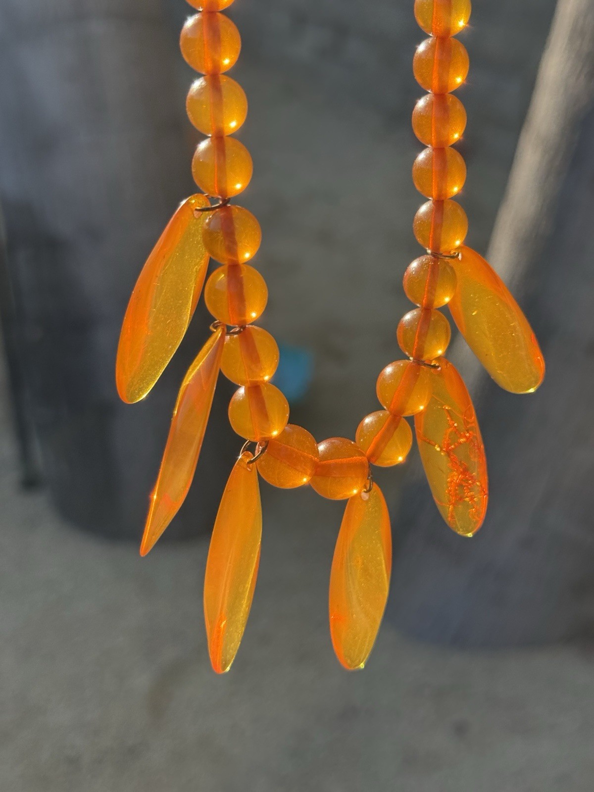 26” Vintage Honey Amber Catalin Bakelite Necklace w/ 6 Drops 50g
