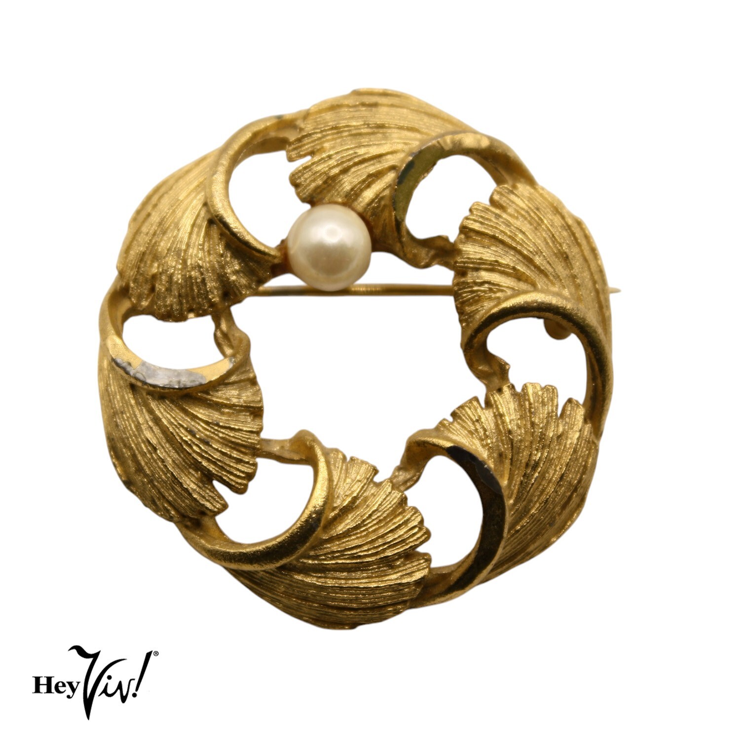 Vintage BSK Circle Pin Brooch w Pearl Open Work Design 1 1/2″ Across – Hey Viv
