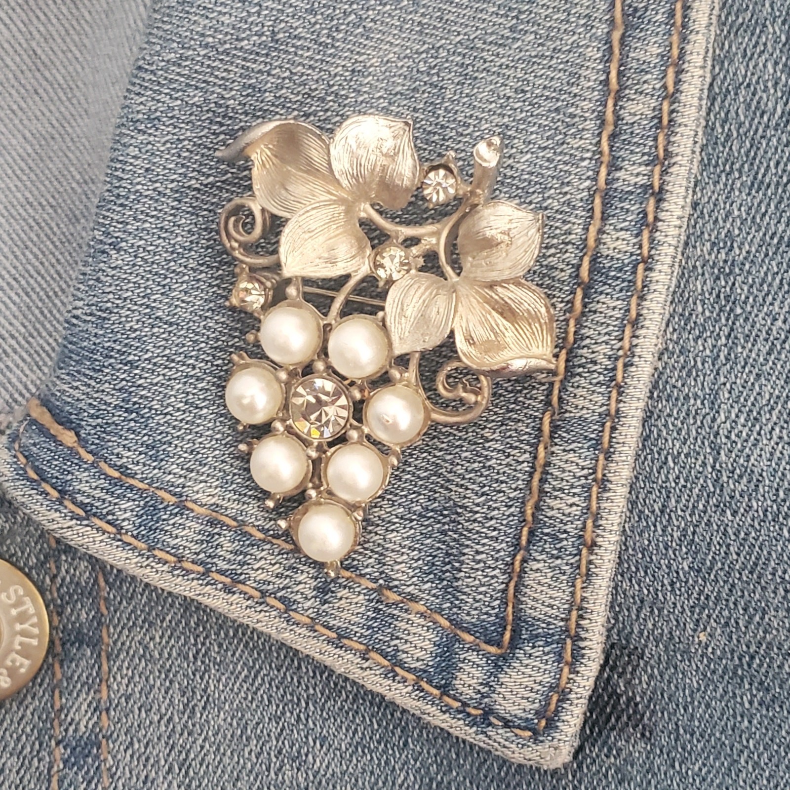 Vintage Grape Cluster Brooch Silver Tone with Rhinestones and Faux Pearls