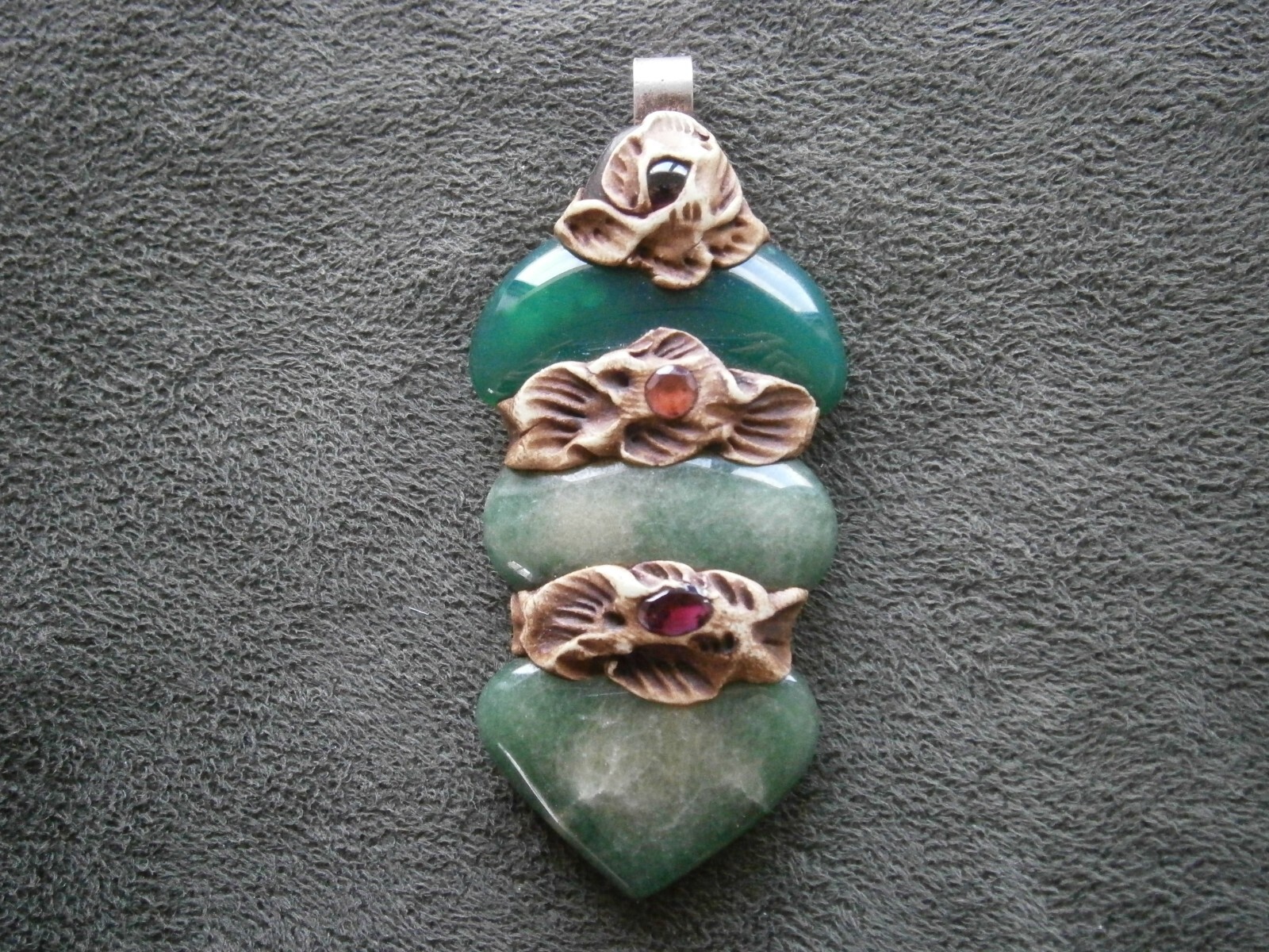 Large 3 Piece Nephrite Jade Vintage Silvertone Bail Pendant 16.0g