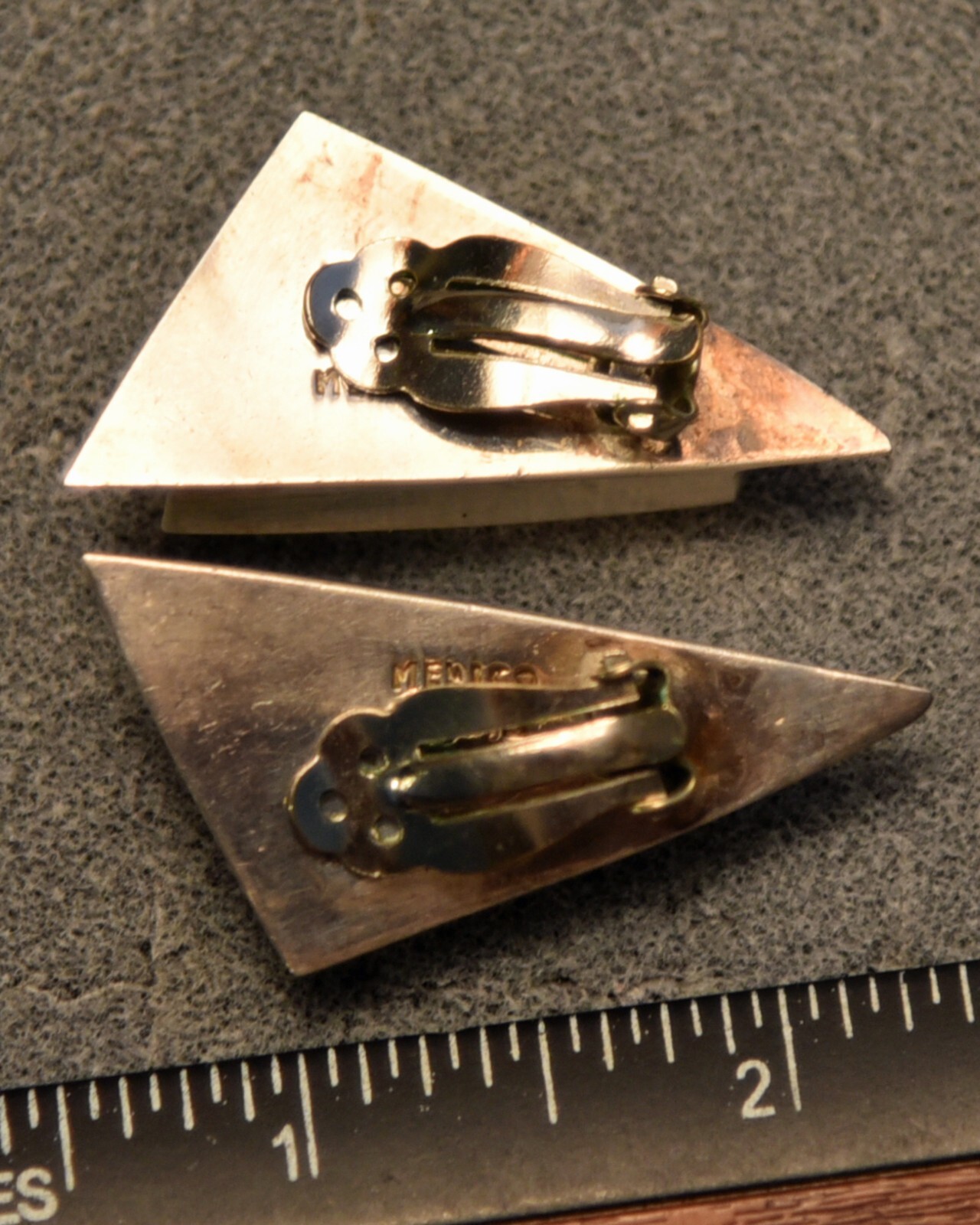 925 Sterling Silver & Onxy Right Triangular Clip on Earrings, TU-94 Mexico