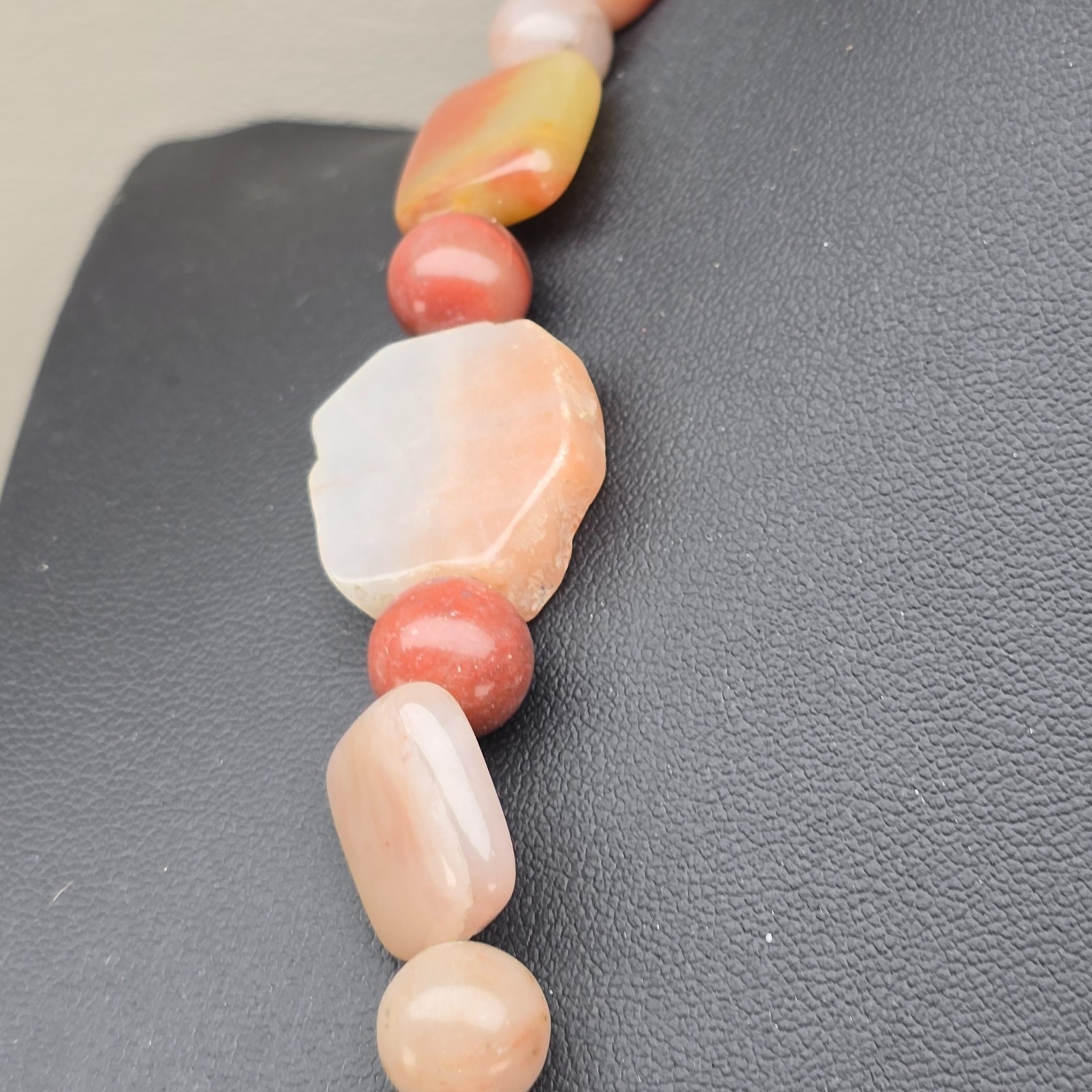 Vintage Bead Necklace Statement Stone Look Agate Style Multicolor 19 Inches