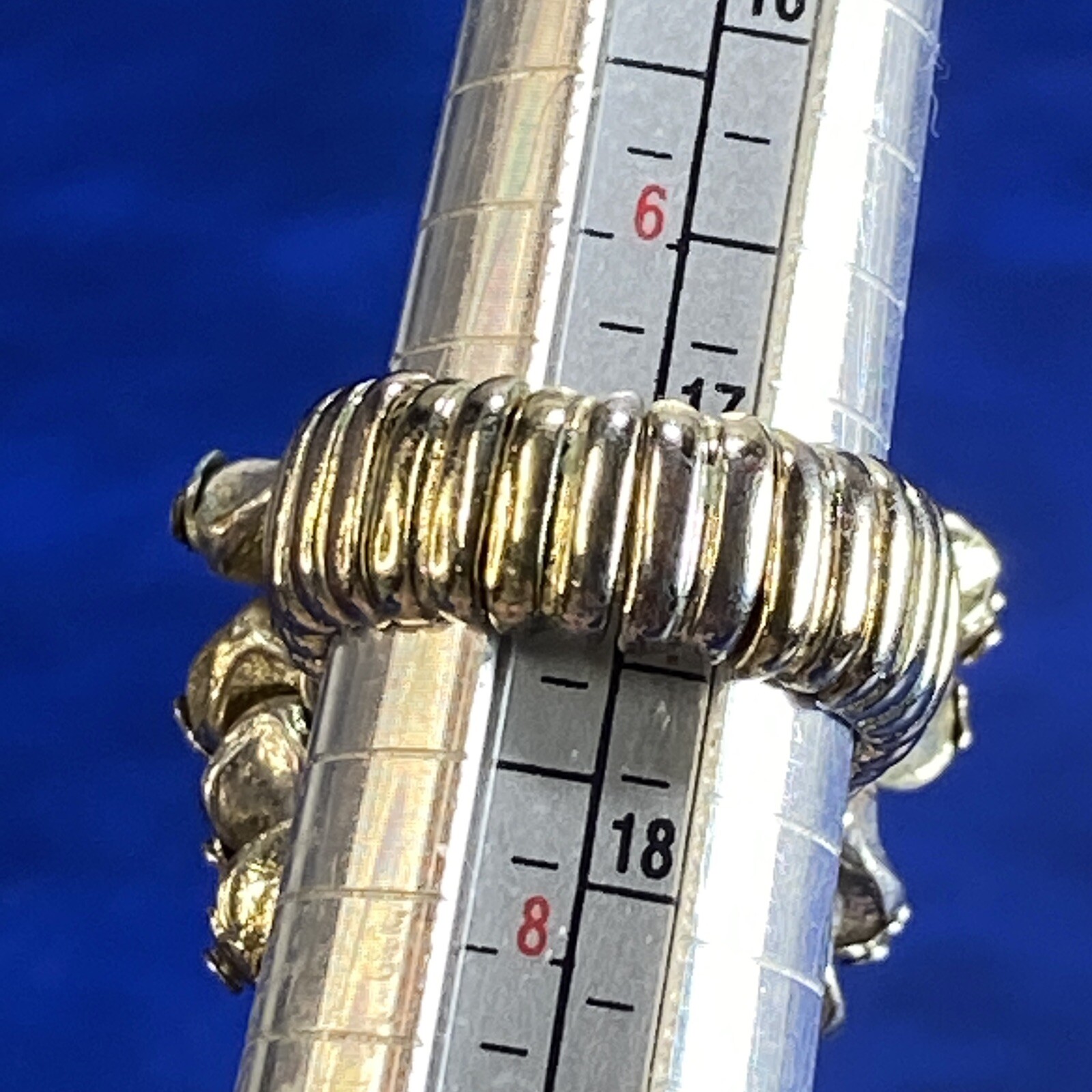 Vtg RA Stretch Band Ring Bold Oversized Metal Jiggly Bling Nugget Chips SZ 7-10