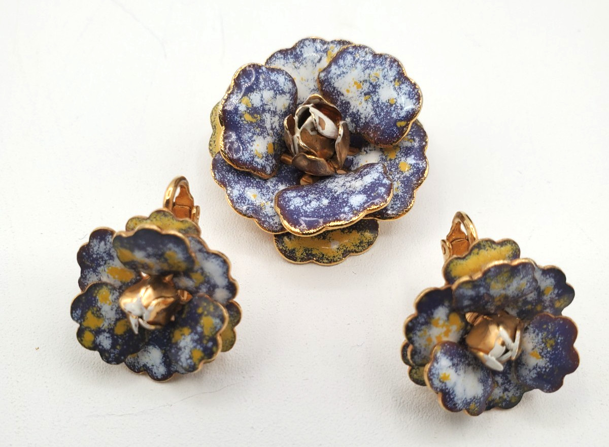 Vintage Blue & White Enamel Brooch & Clip Earring Set