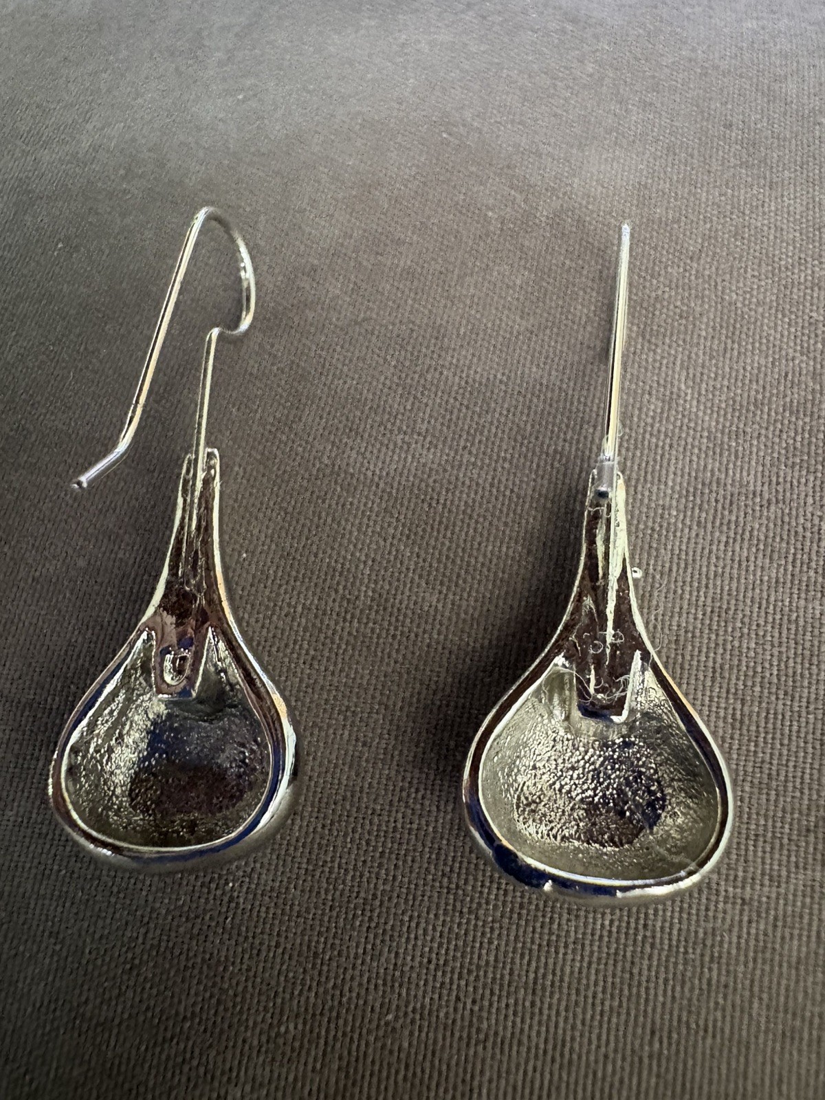 Vintage Sterling Silver Puffy Teardrop Hook Dangle Earrings