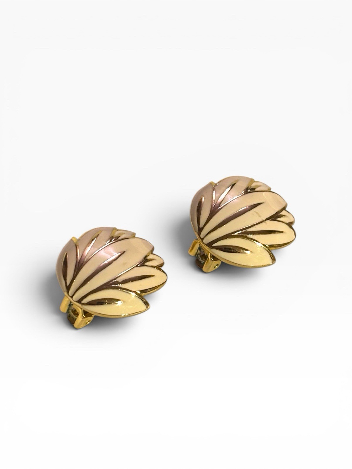 VTG ORENA Paris Clip On Earrings Designer Brand Gold & Enamel Floral 80-90’s