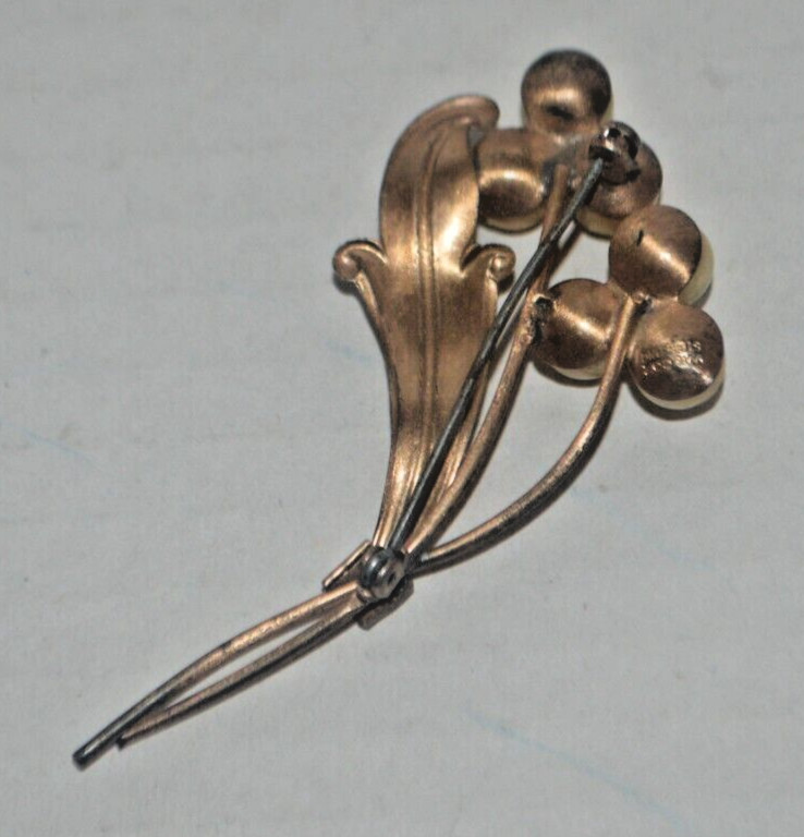 Bronze Brooch with Six Simulated Pearls Missing Closure to Safety Clasp