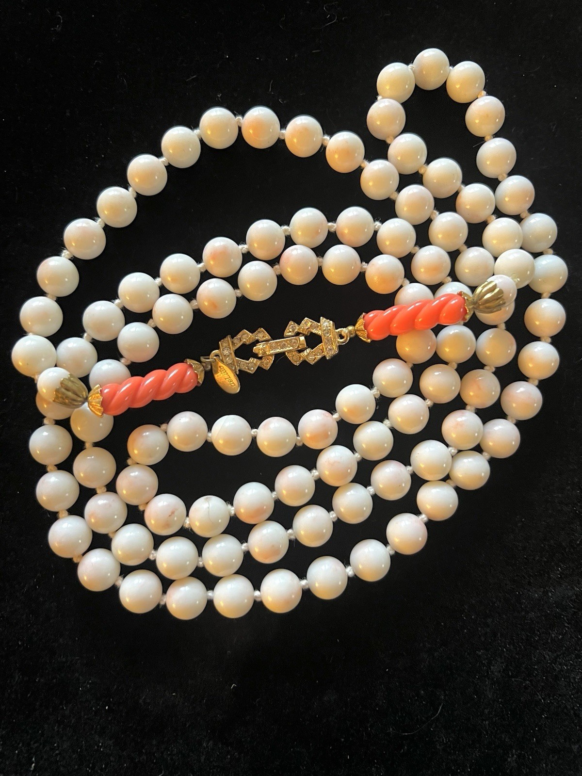 Vintage William De Lillo Faux Angel Skin Coral Knotted Bead 49 In Long Necklace