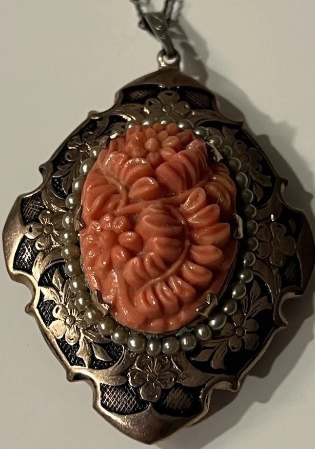 Antique Czechoslovakia Hand-Carved Coral & Pearl Flower Locket Necklace 17.5”