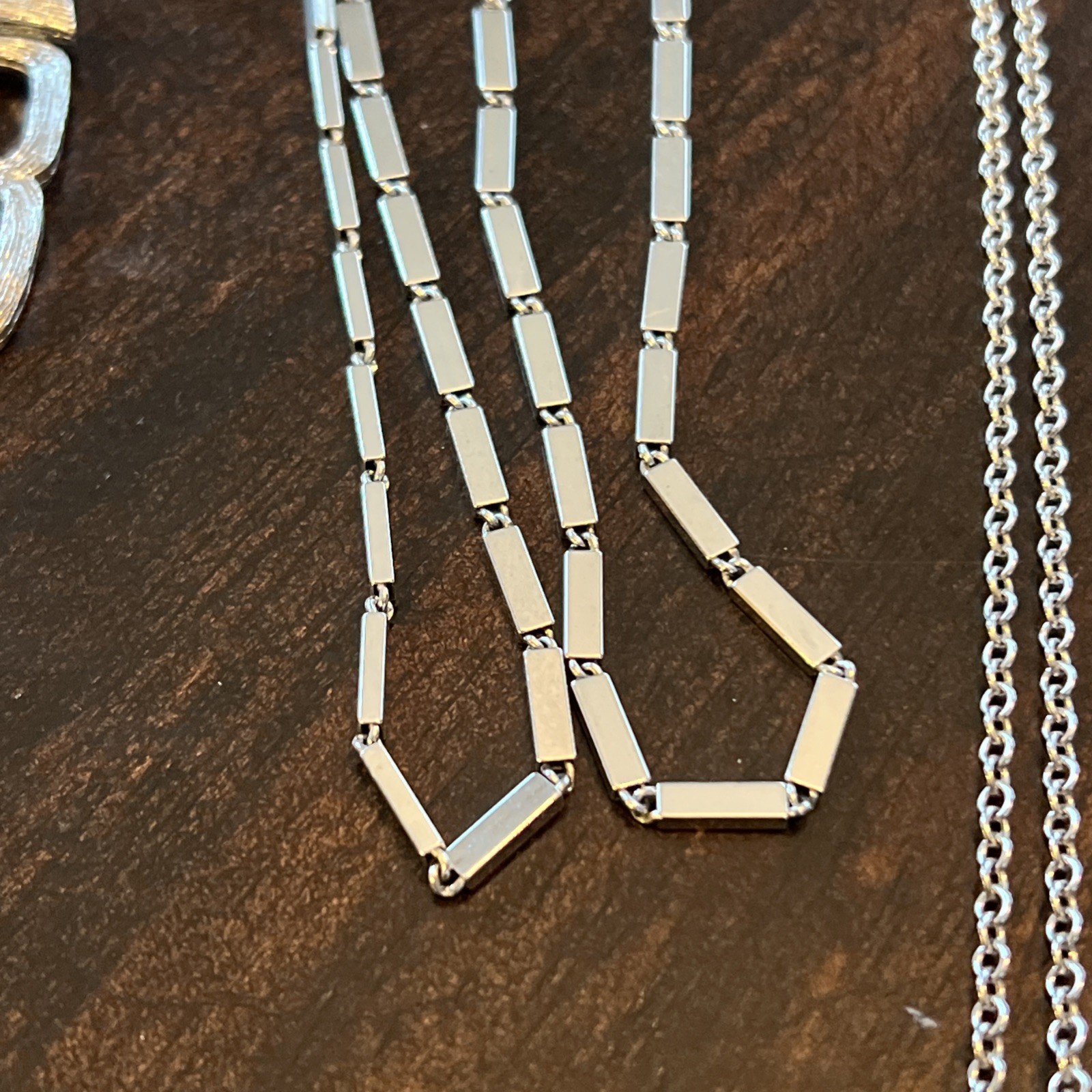 5 DIFFERENT VINTAGE SILVER TONE Estate NECKLACES