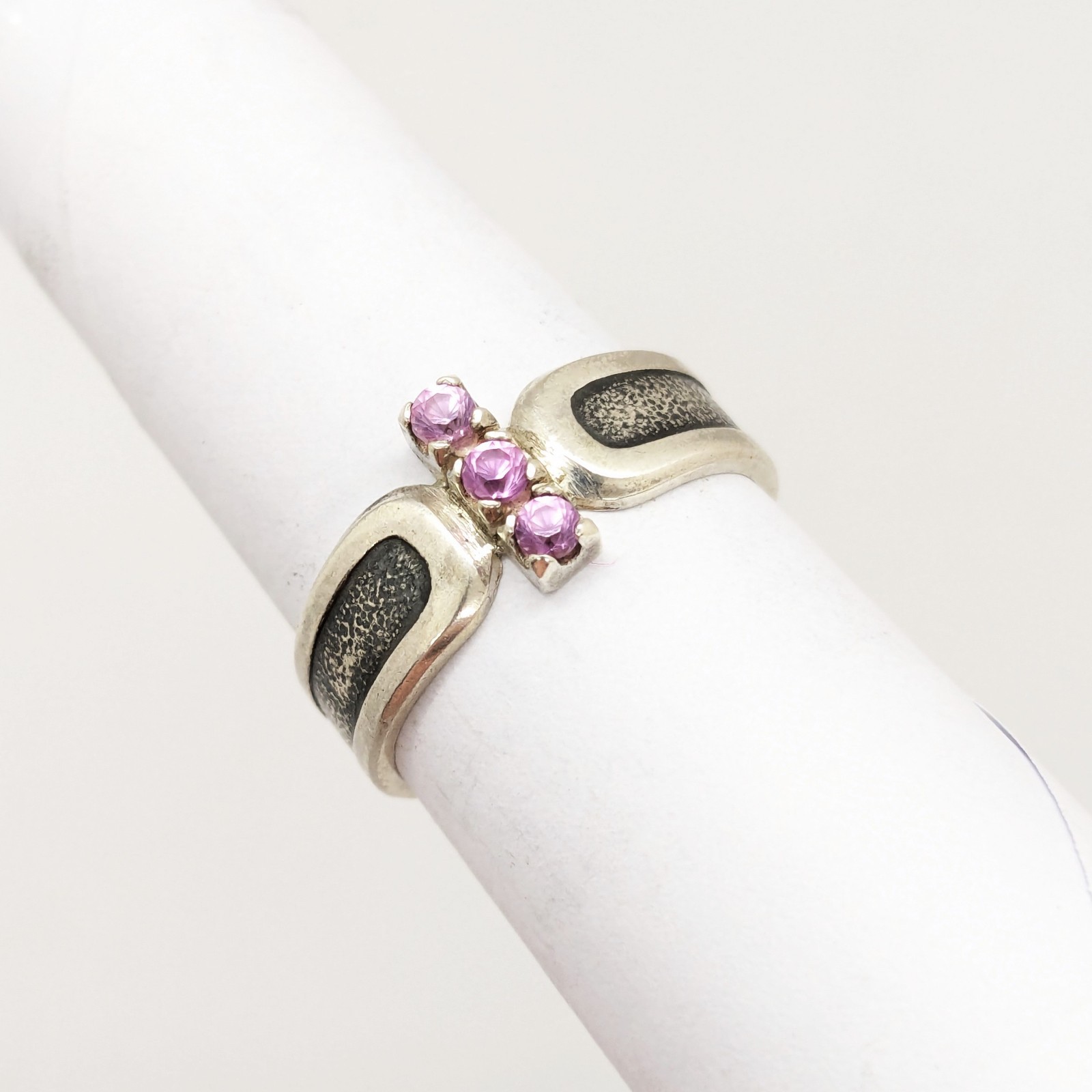 Vintage Elegant RING Silver 925 with Chic Bright Stones -size: 8US (18.5mm)| #46