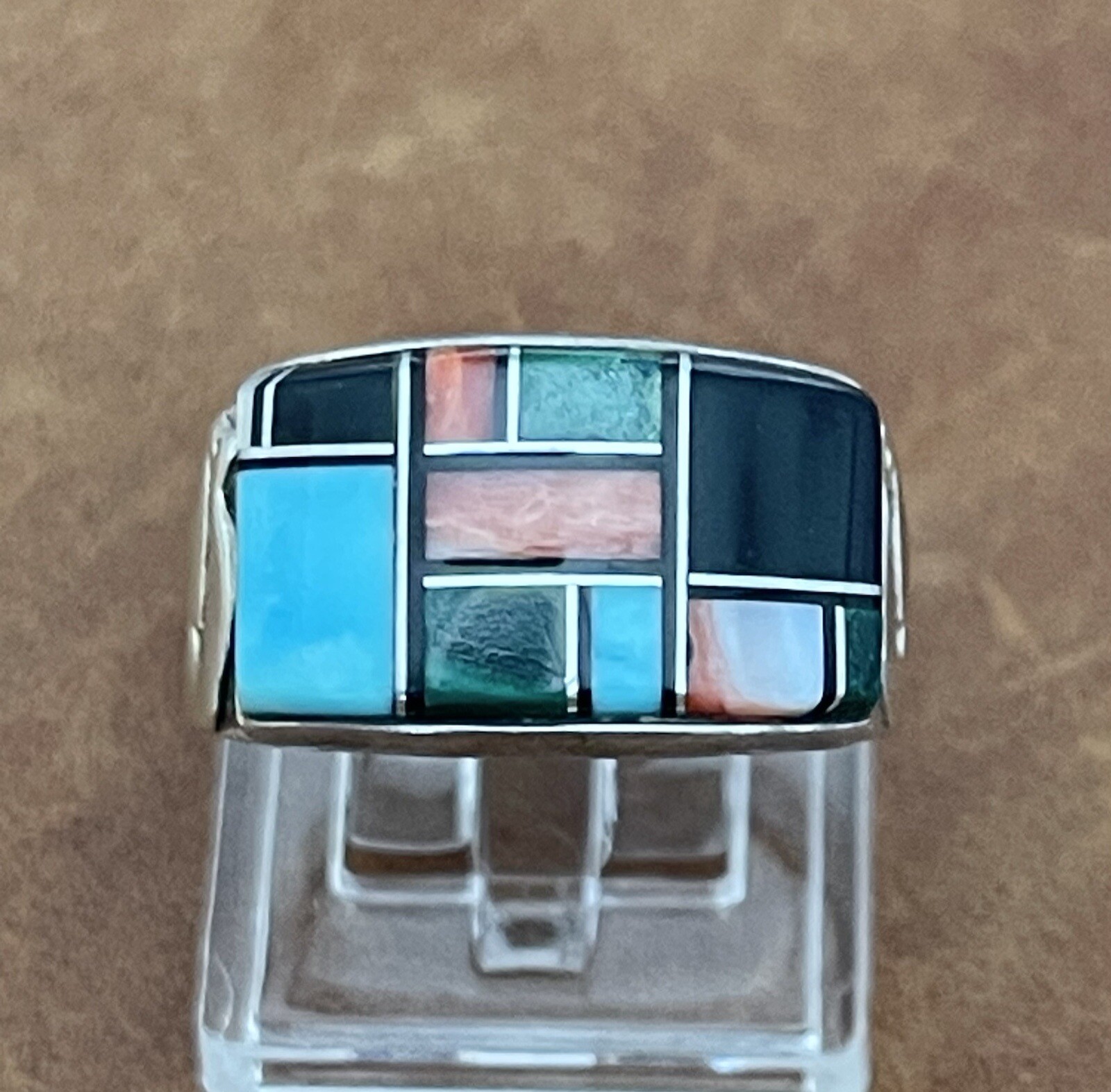 South Western 925 QUOC Turquoise Inc. Albuquerque Stones Bear Embossed Ring Sz 9