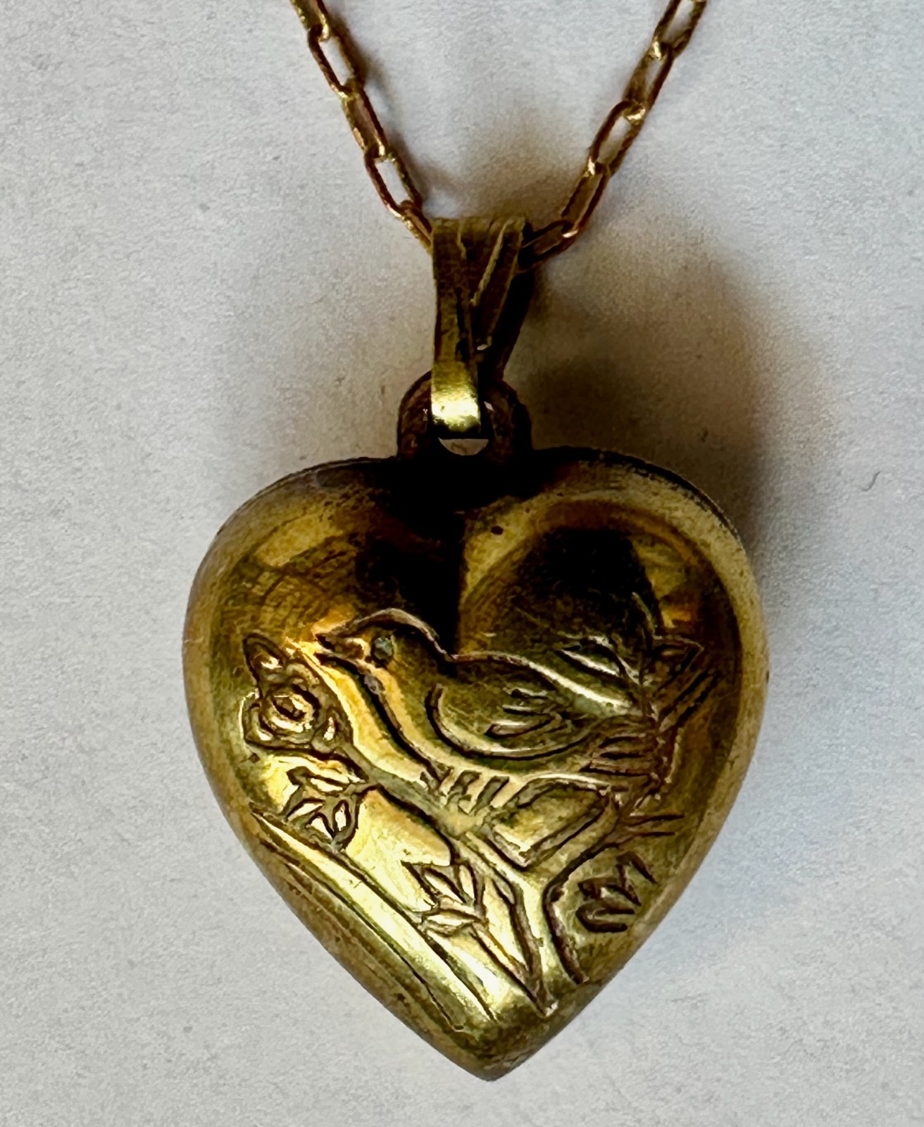Vintage heart puff brass w Bird both sides Charm pendant 5/8 of 1″ Necklace 18″