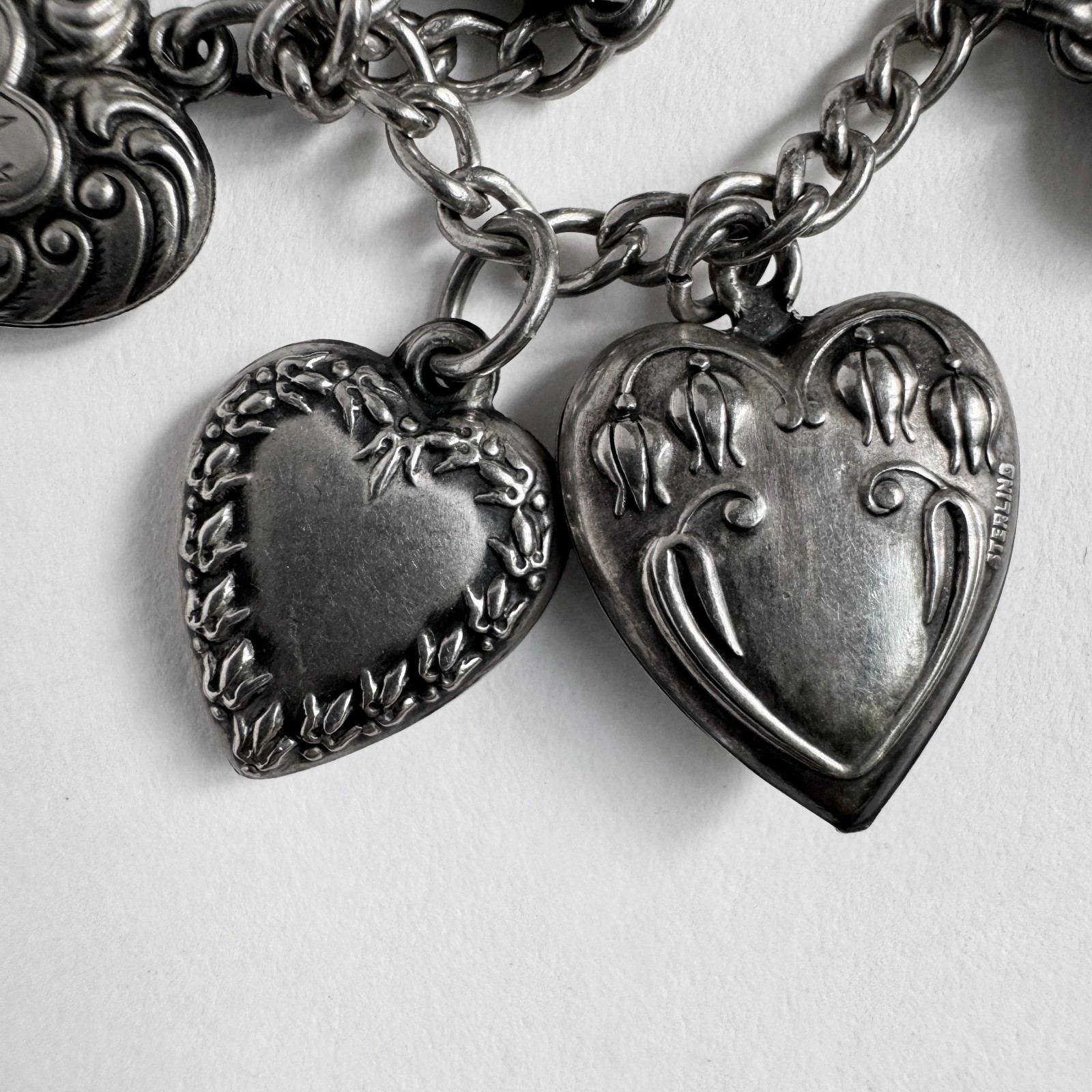 Vintage WWII Sterling Silver 925 Puffy Heart Sweetheart Bracelet w/ 14 Charms