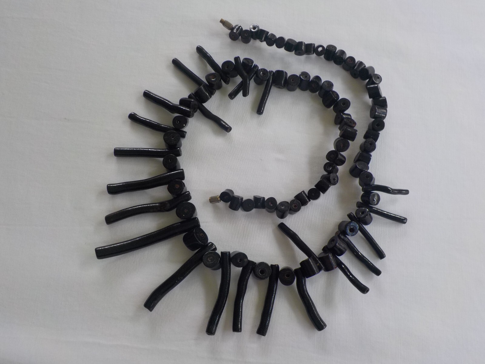 Vintage Black Coral Necklace Barrel Clasp Branch 23″ Long Weighs 44 Grams