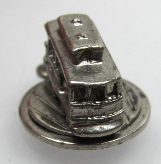 Vintage Sterling Silver Charm for Bracelet San Francisco Cable Car SPINS