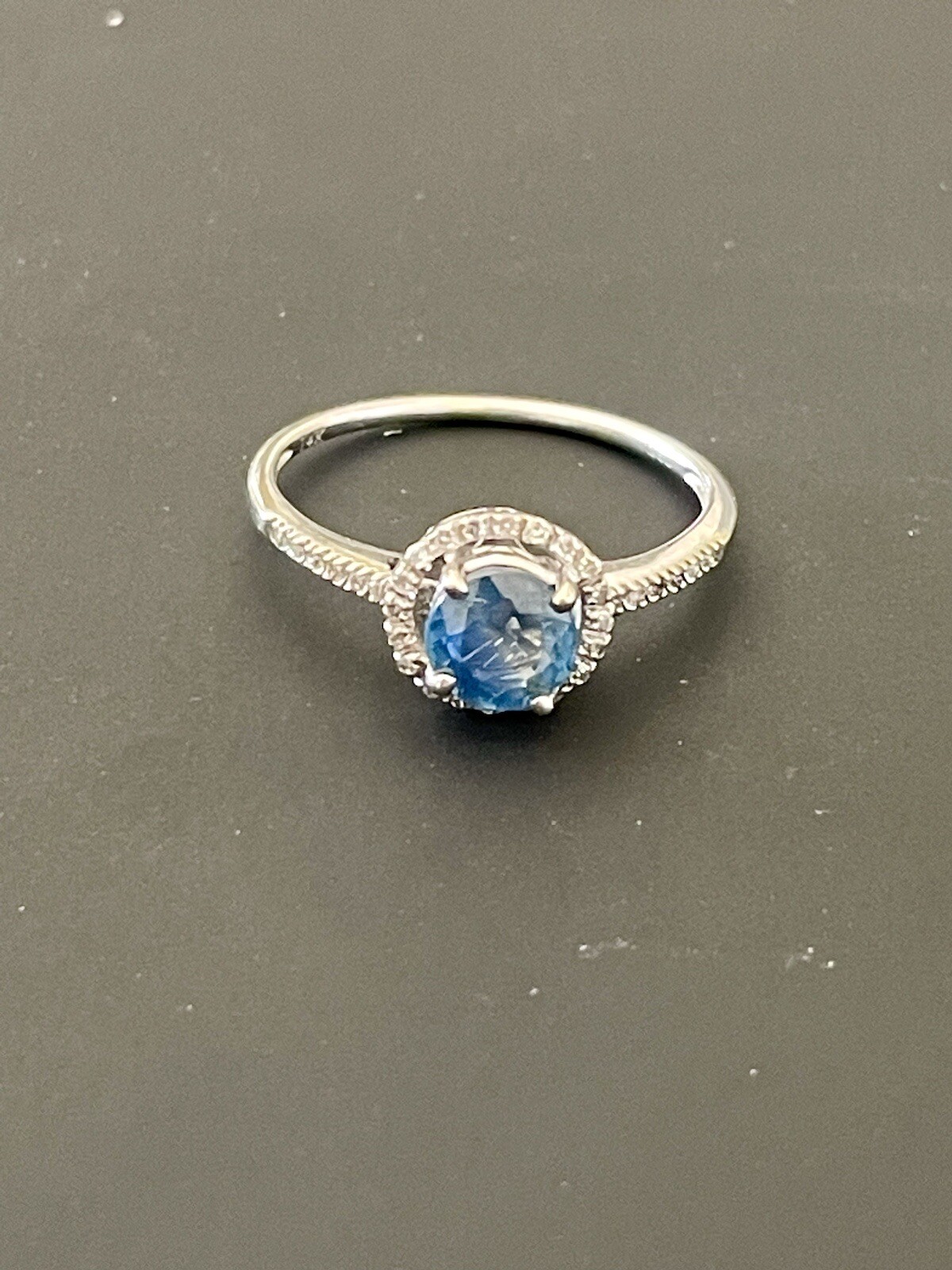 14k W/Gold 1.00CT Ceylon Sapphire & 0.16CTW Halo Diamond Ring. Size 7.25 (S178)