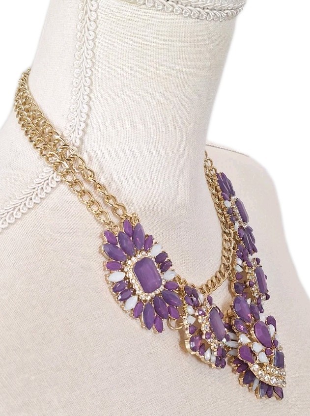 VTG Retro Goldtone Purple Resin Gem Statement Bib Necklace Regal Floral Cluster