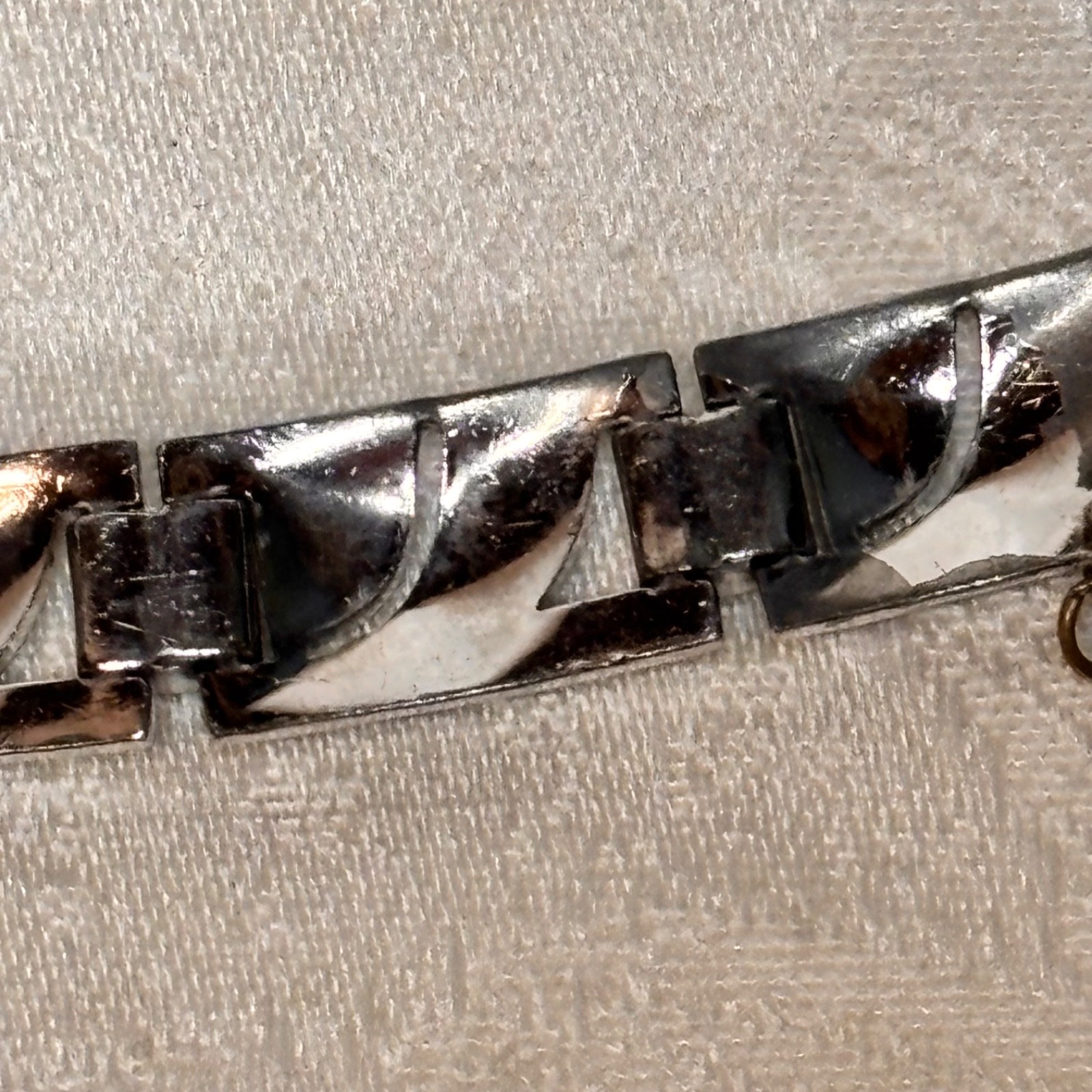 BRACELET rhinestone silvertone metal vintage fold over clasp safety chain