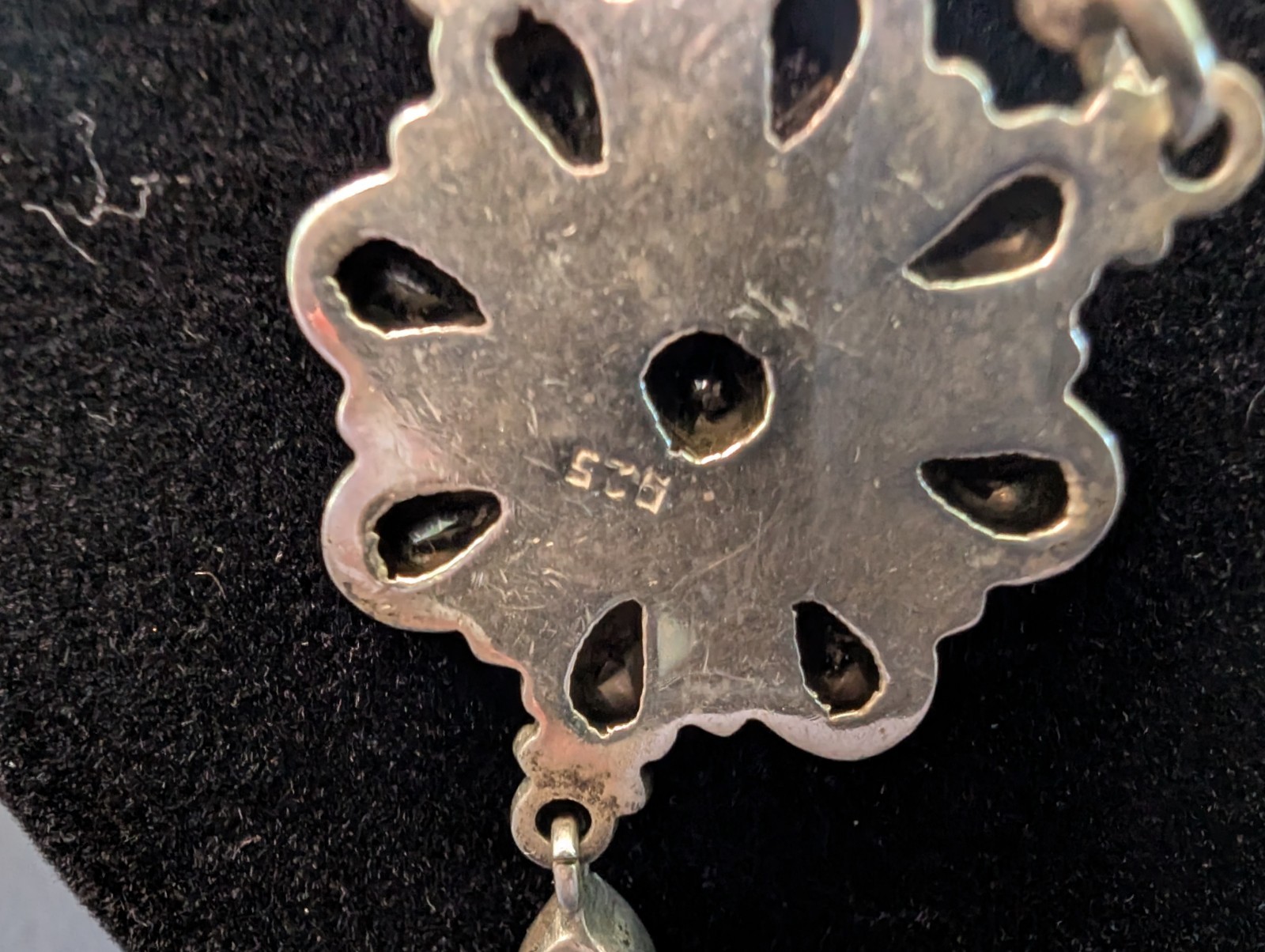 Vintage Sterling Silver Floral Cluster Gemstone Tear Drop Necklace 925