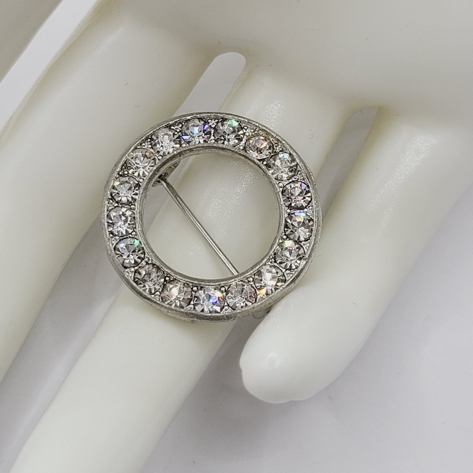 Sparkly Rhinestone Ring Circle Silver Tone Scatter Scarf Brooch Pin Vtg 1970s