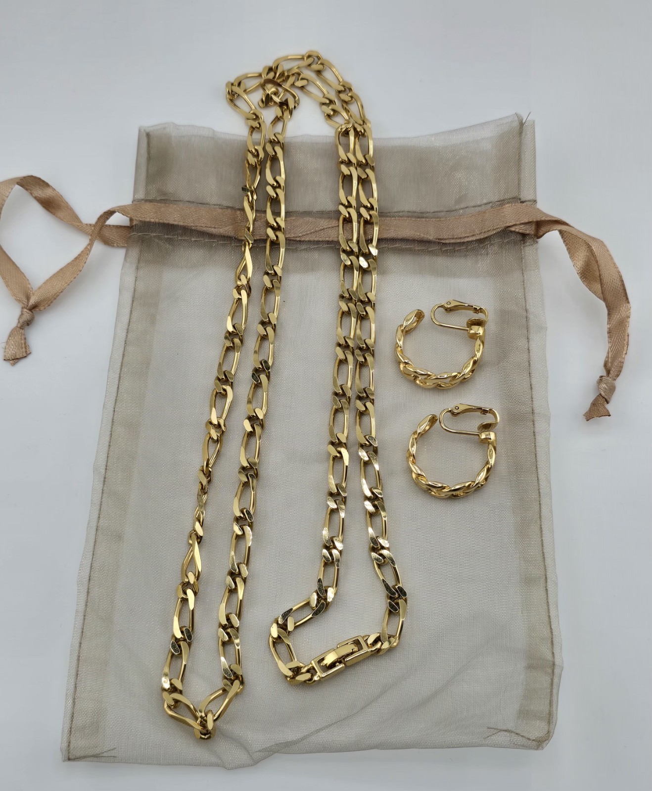 MONET 36″ LENGTH FIGARO CURB LINK NECKLACE☆ 1″ CLIP-ON EARRINGS☆GOLD-PLATED☆EC☆