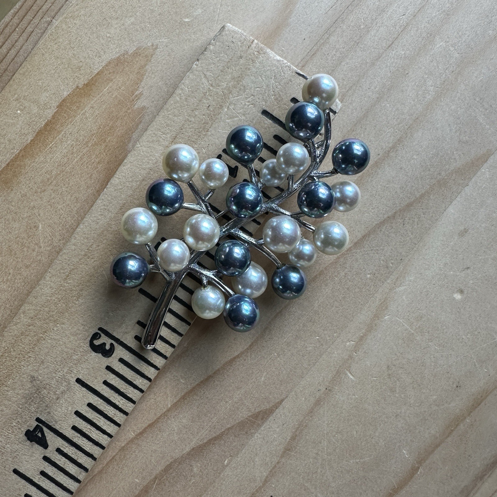 Vintage Artisan Brooch 2.9 Inch Faux Pearls Rhodium Plate Fine Silver 23.6g