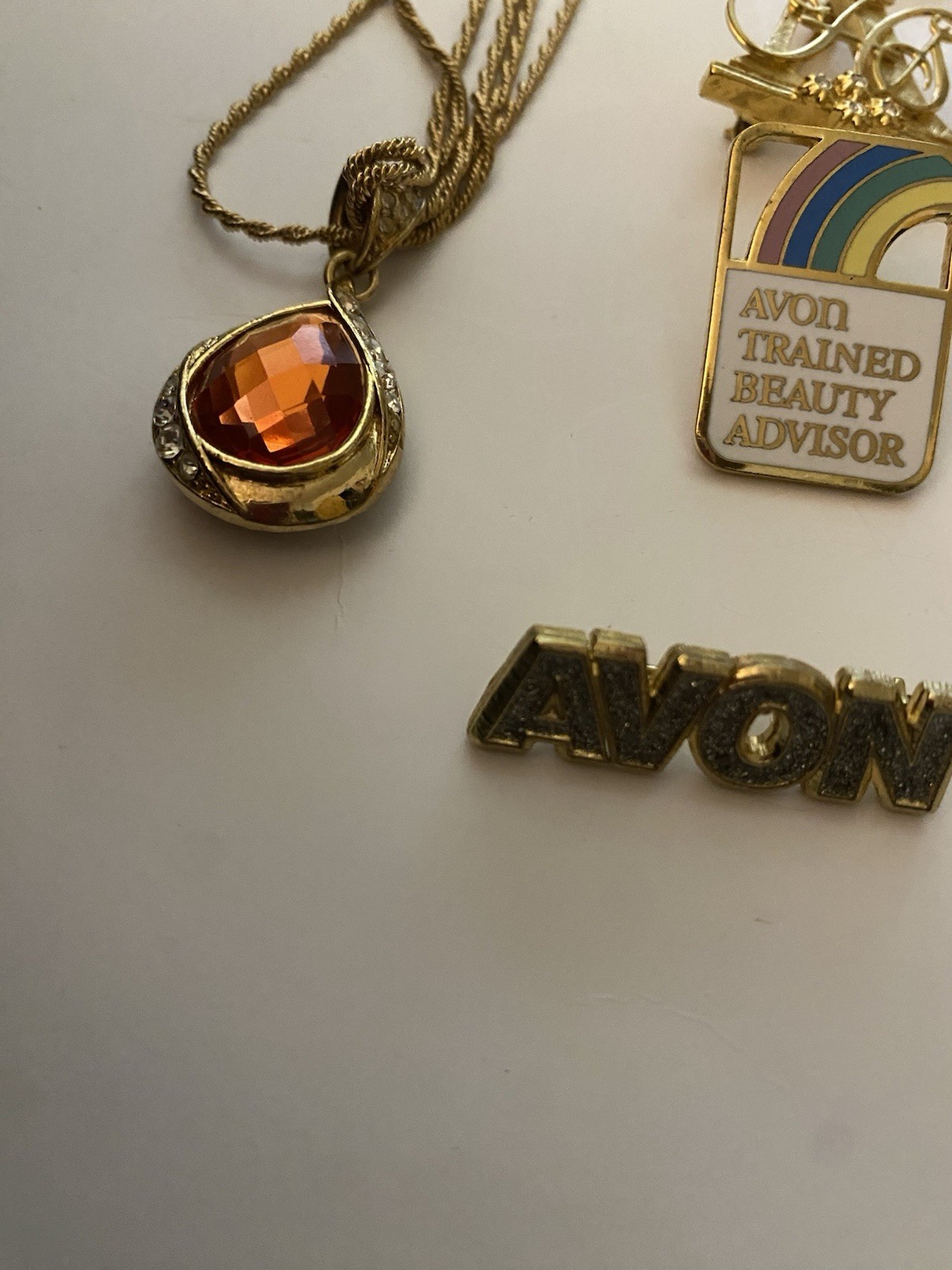 Lot Of 26 Vintage Avon & Avon Representative Awards Brooches Pins Pendant
